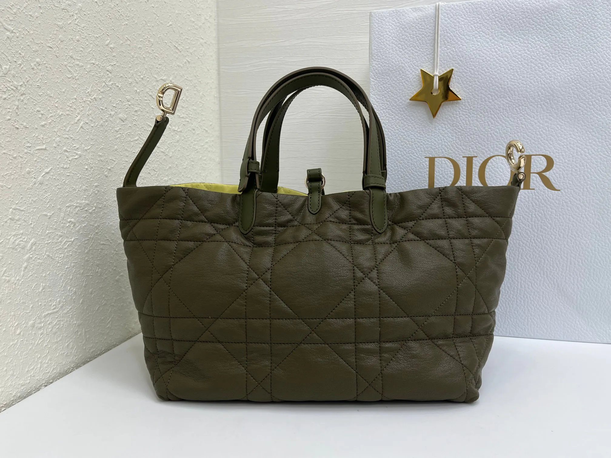 Классические Сумки Женские Christian Dior 17407077