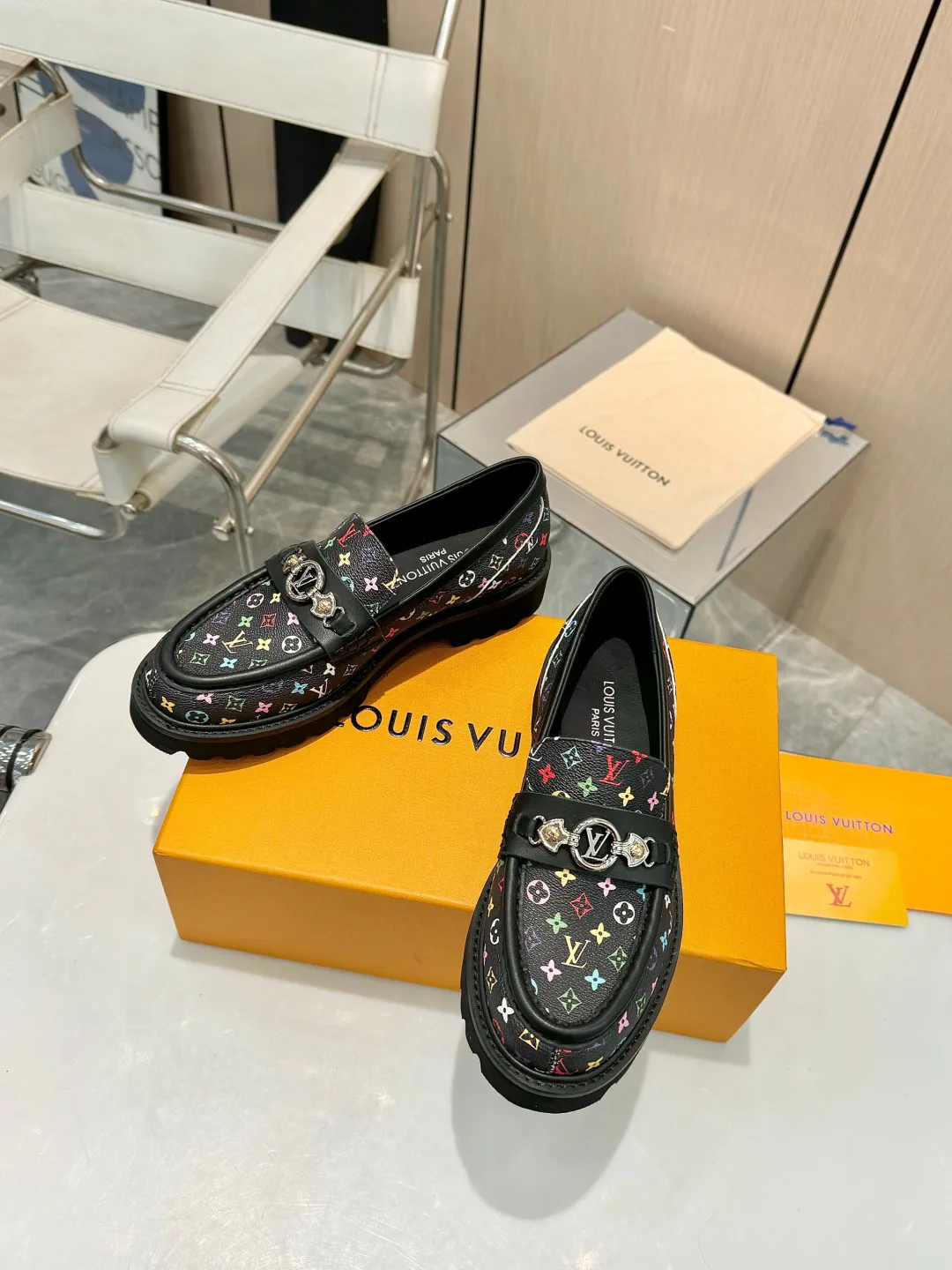 Лоферы Женские Louis Vuitton 19201