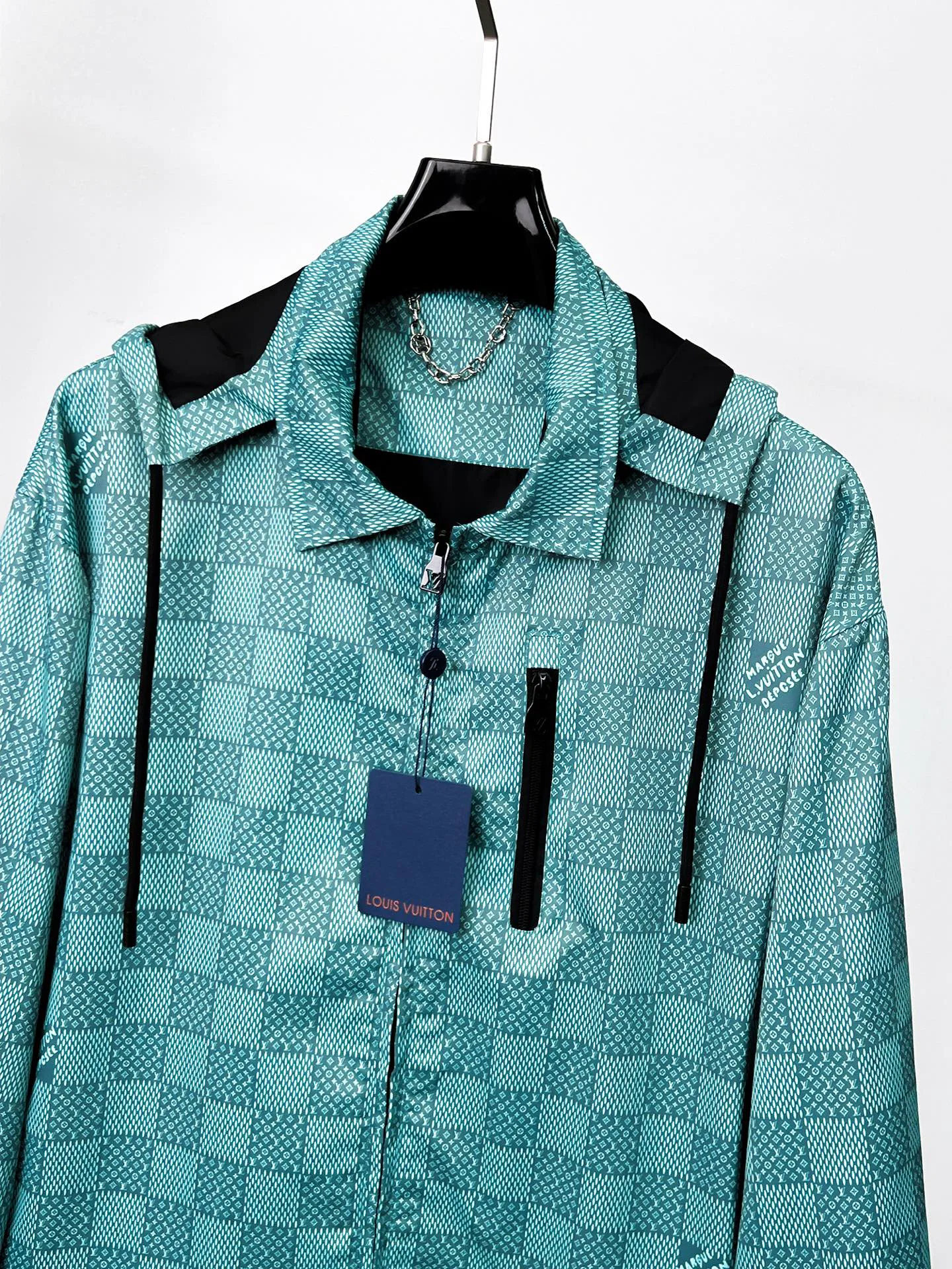 Куртки И Пуховики Мужские Louis Vuitton 18191472