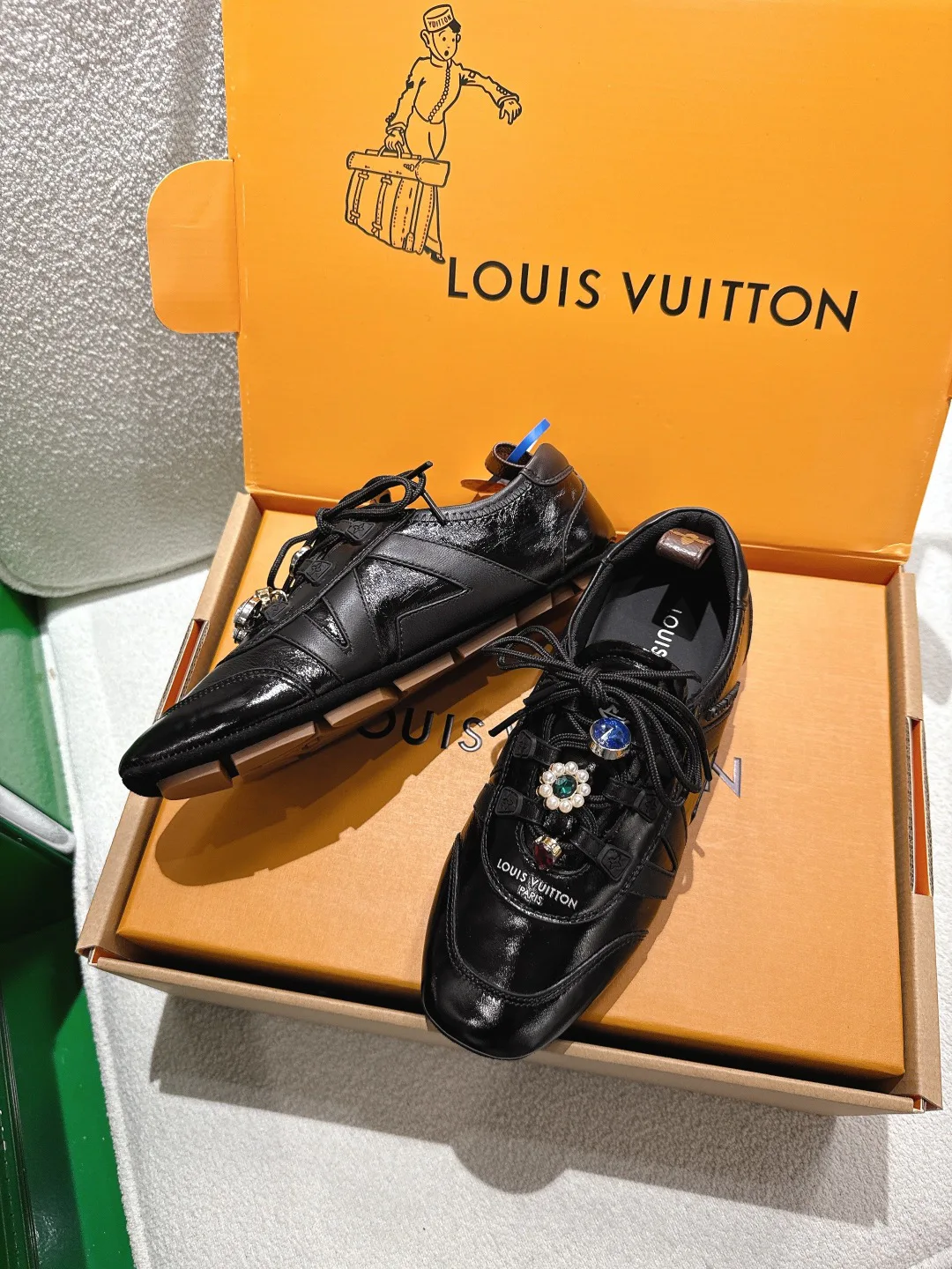 Кроссовки Женские Louis Vuitton 878823