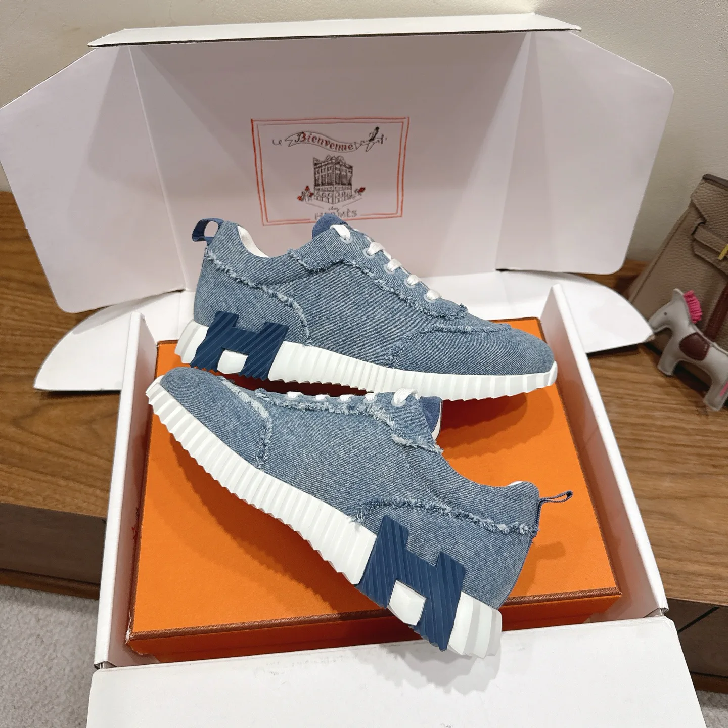 Кроссовки Женские Hermes 4214623