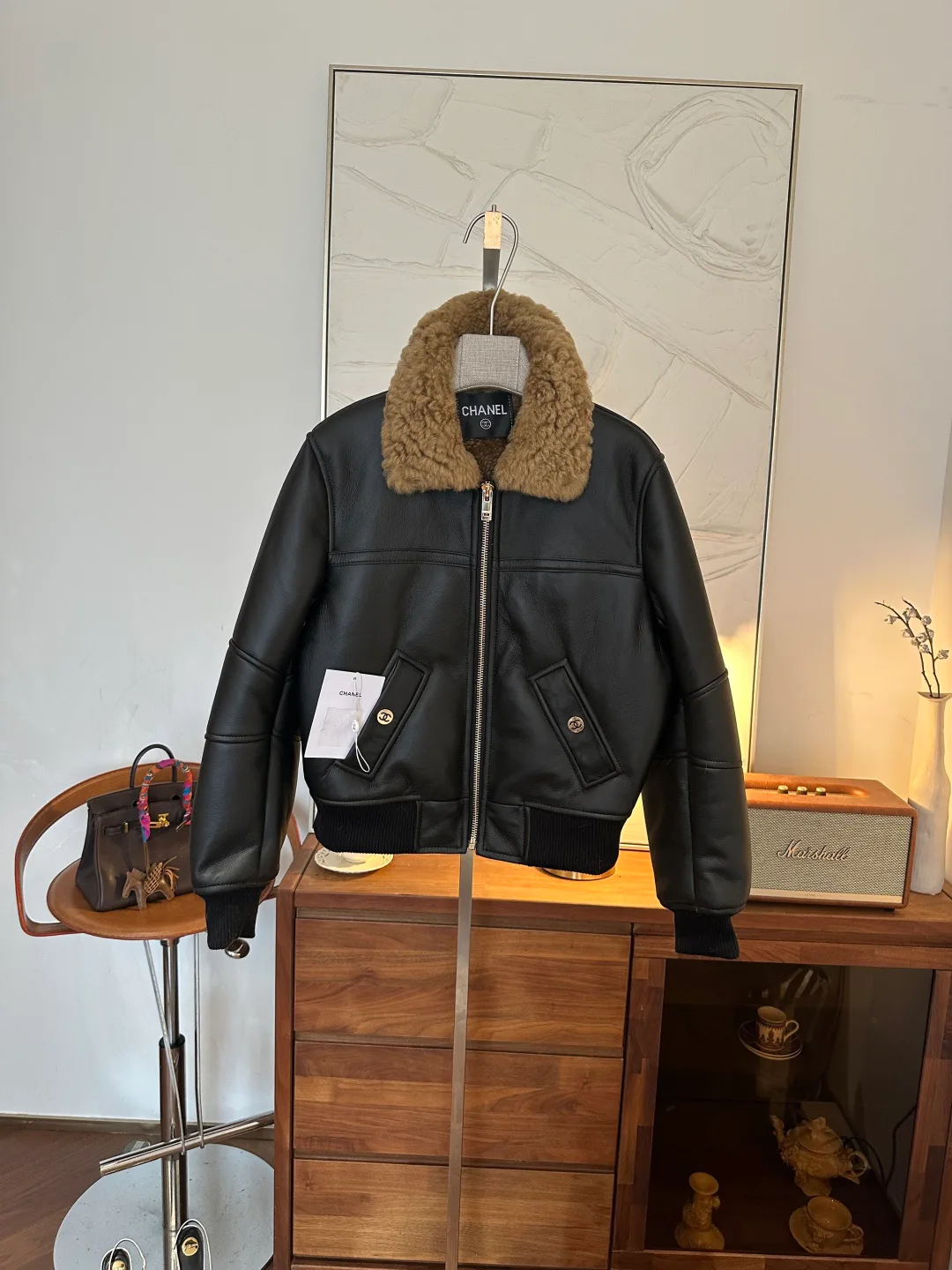 Кожаные Куртки И Дублёнки Женские Saint Laurent 18040518