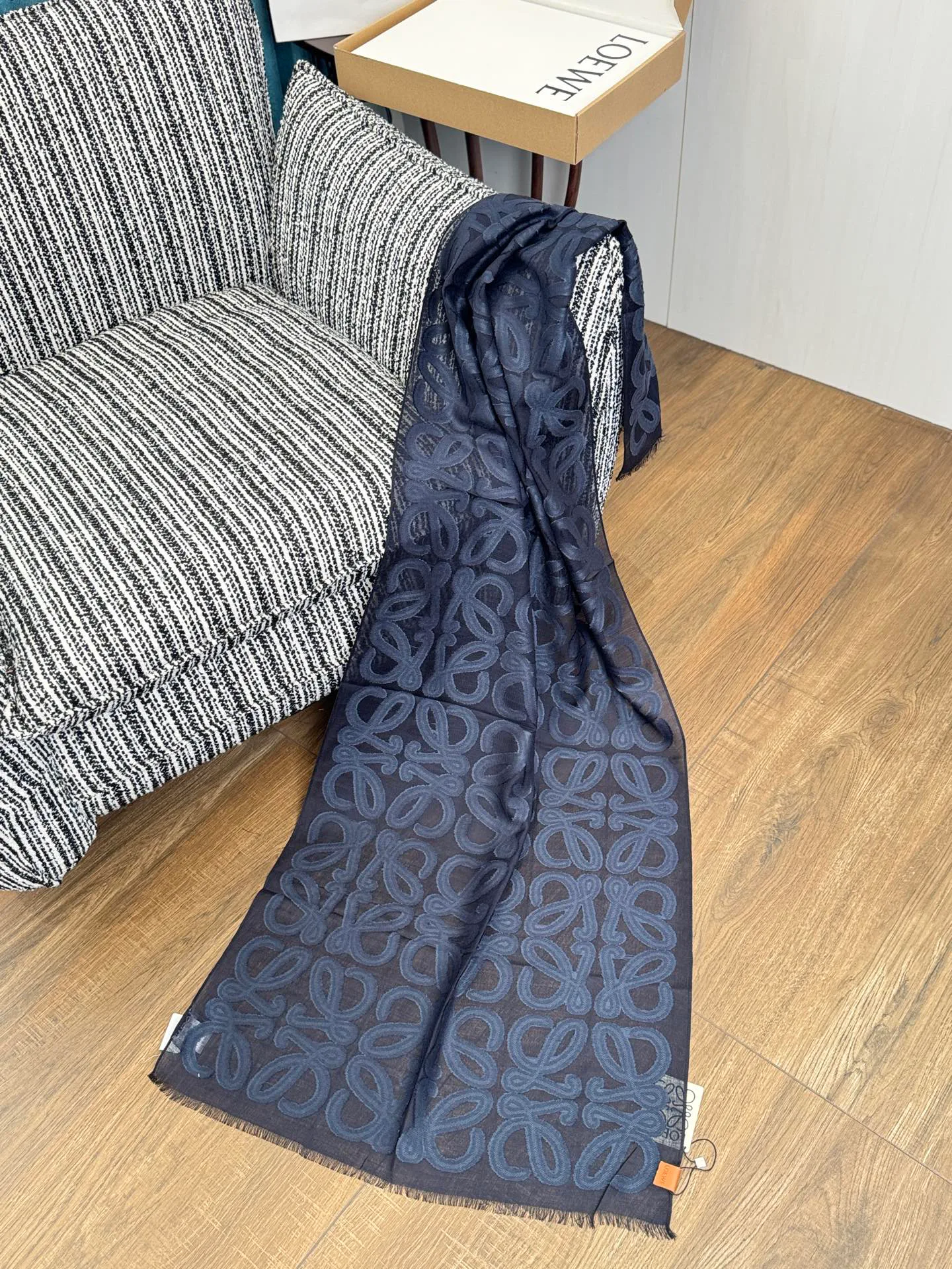Шарфы Loewe 18523952
