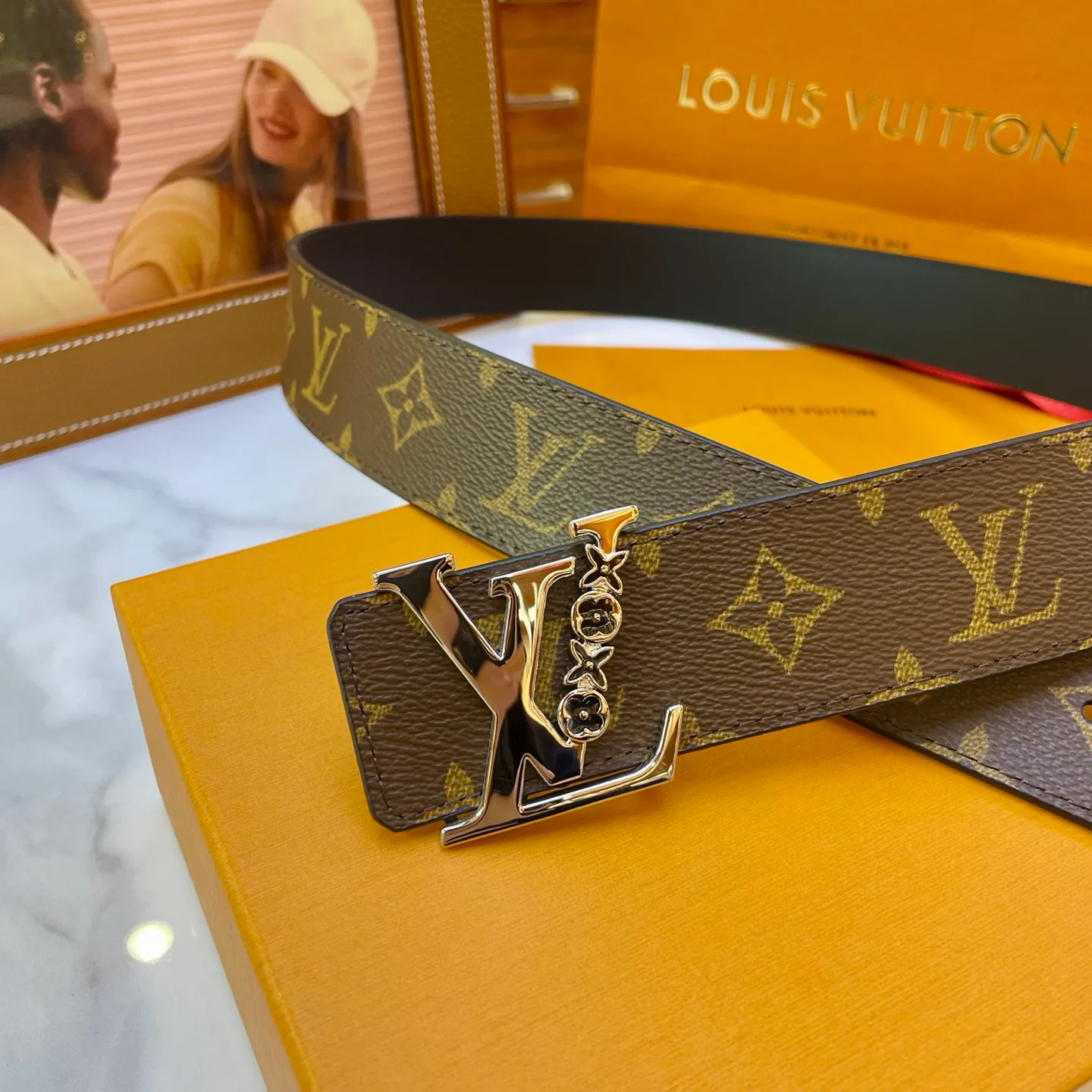 Ремни Louis Vuitton 11216327