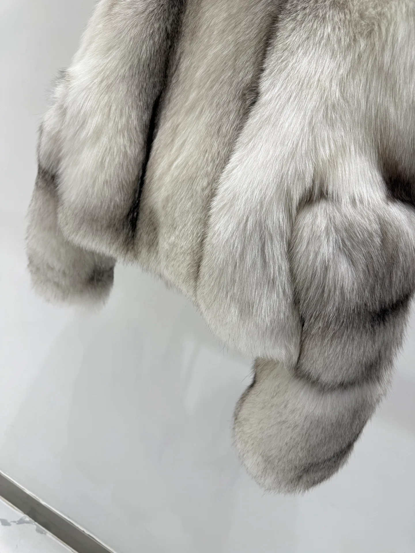 Шубы Женские Saint Laurent 785641