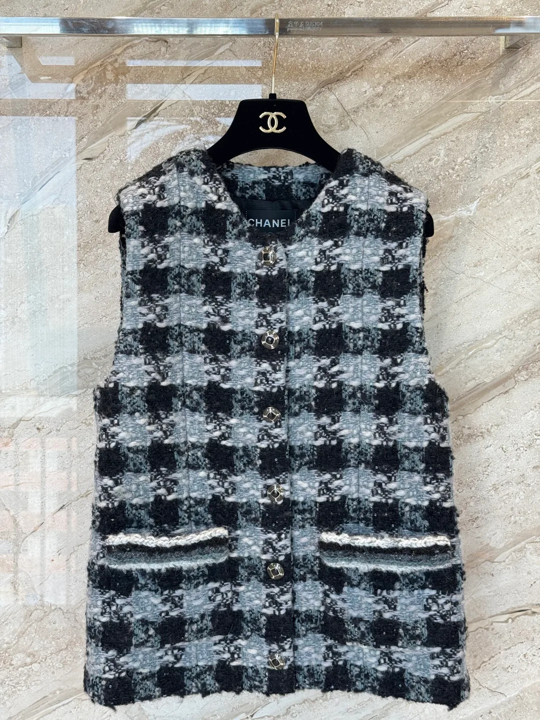 Жилеты Женские Chanel 10430274