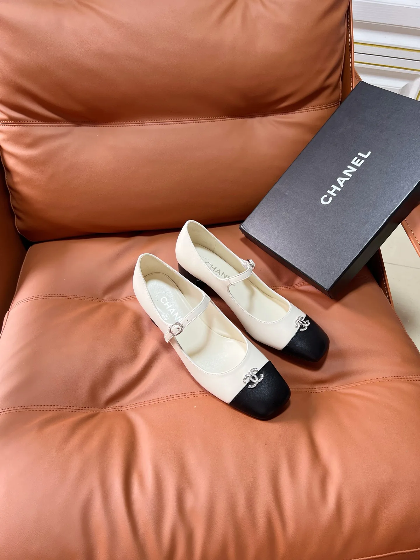 Туфли Женские Chanel 13454362