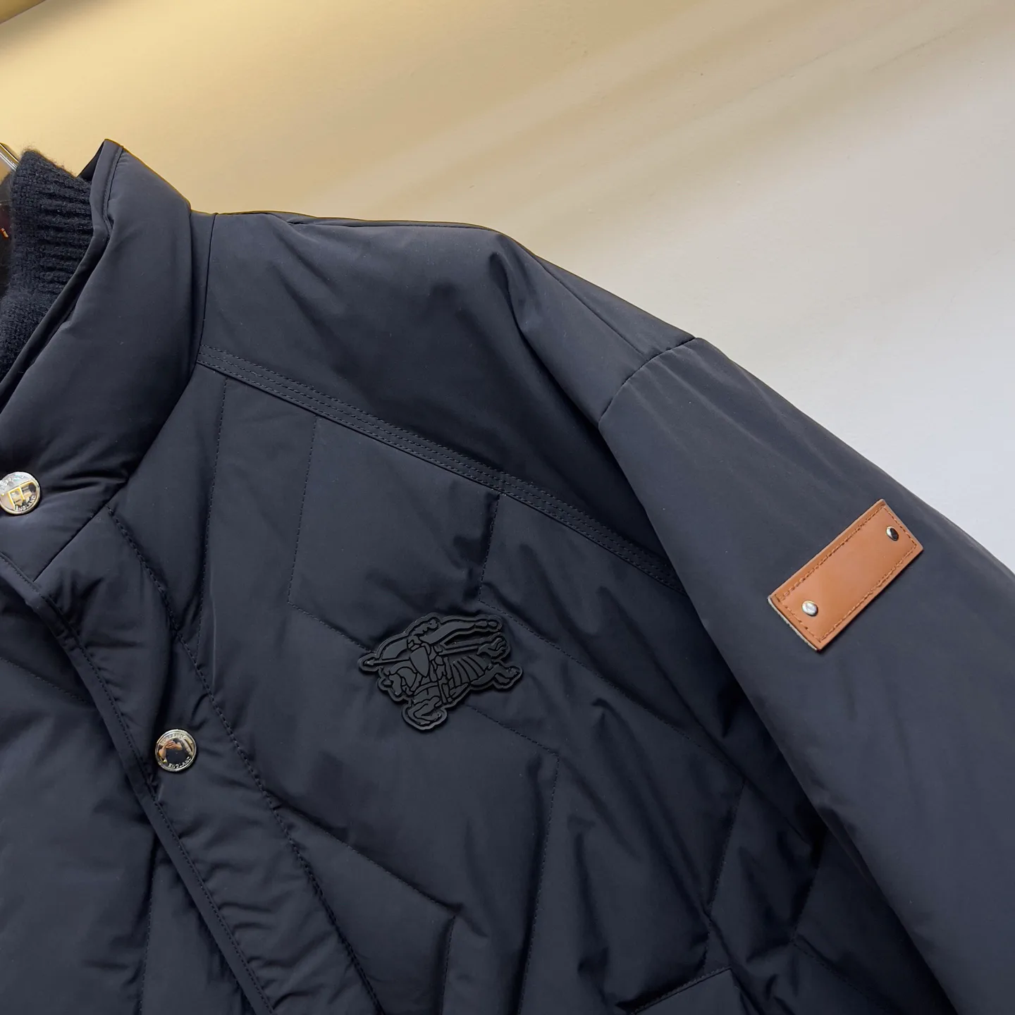 Куртки И Пуховики Женские Burberry 844181