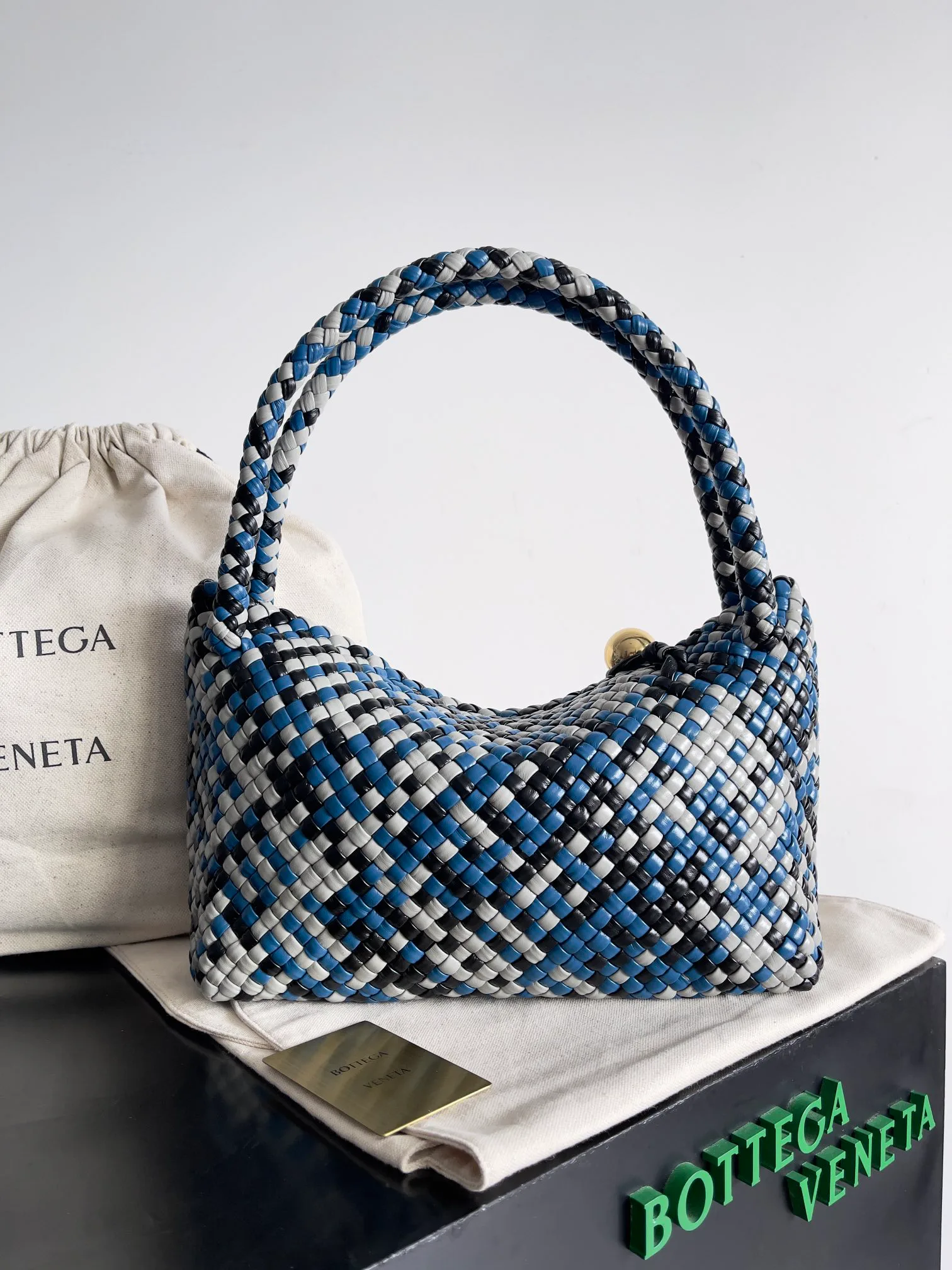 Классические Сумки Женские Bottega Veneta 11606548