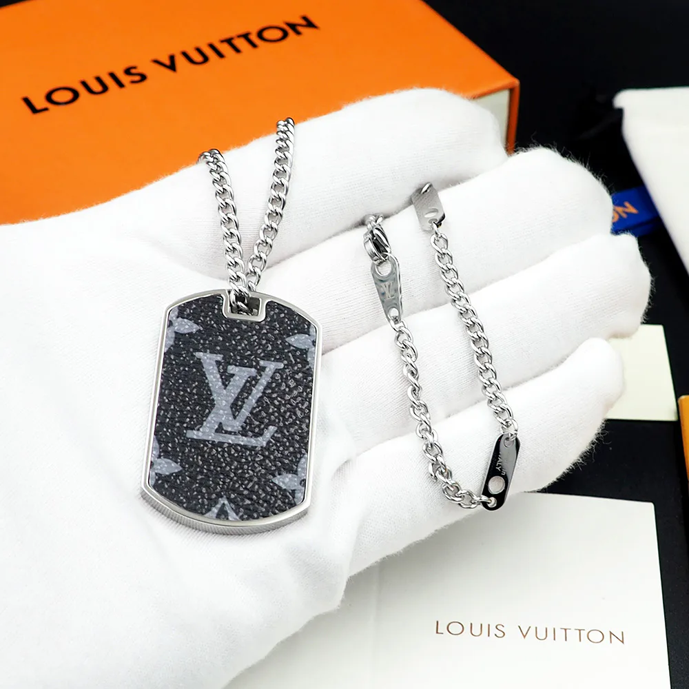 Бижутерия Louis Vuitton 17922653