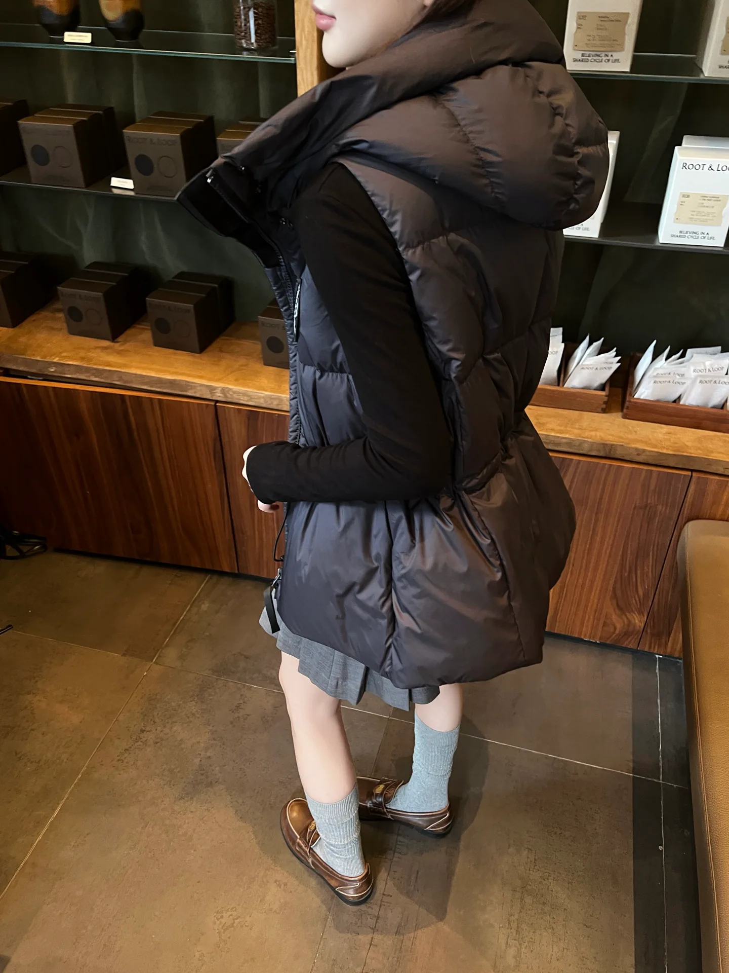 Куртки И Пуховики Женские Canada Goose 18108483