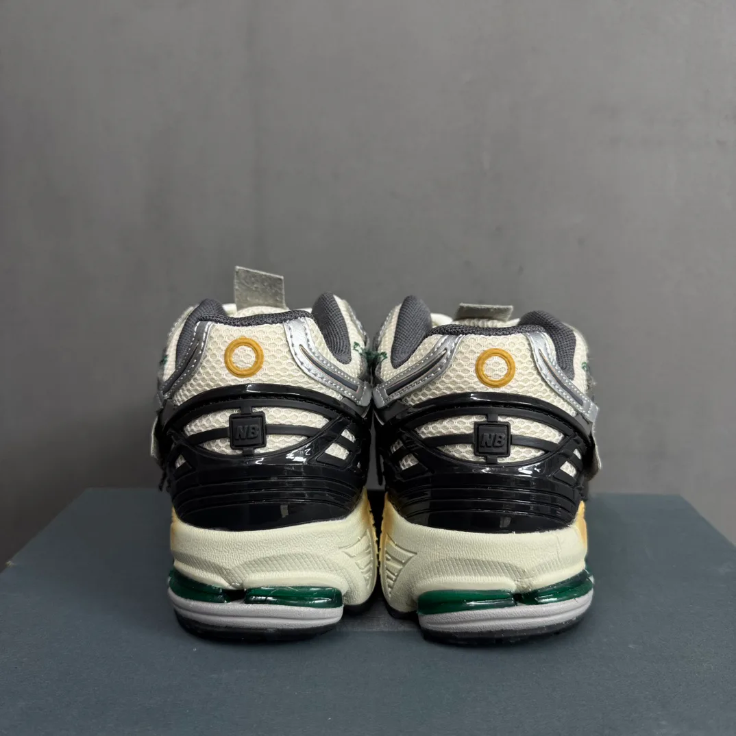 Кроссовки Женские New Balance 17917133