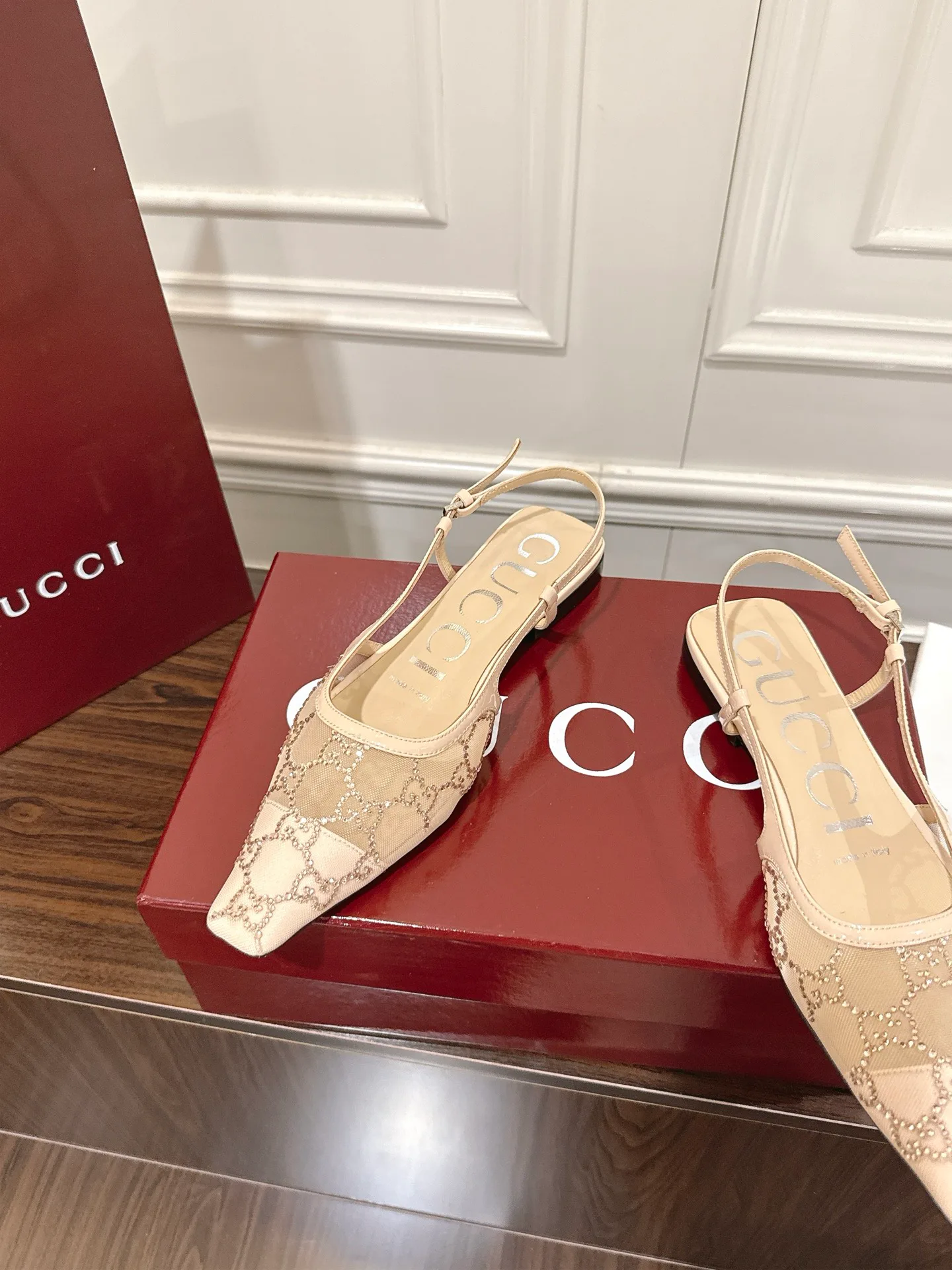 Сандалии Женские Gucci 13071886