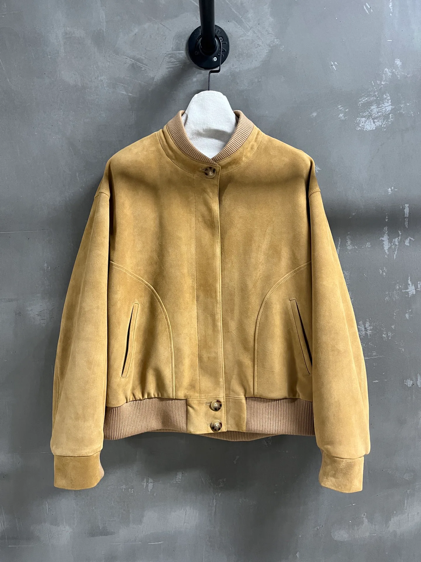 Кожаные Куртки И Дублёнки Женские The Row 11526277