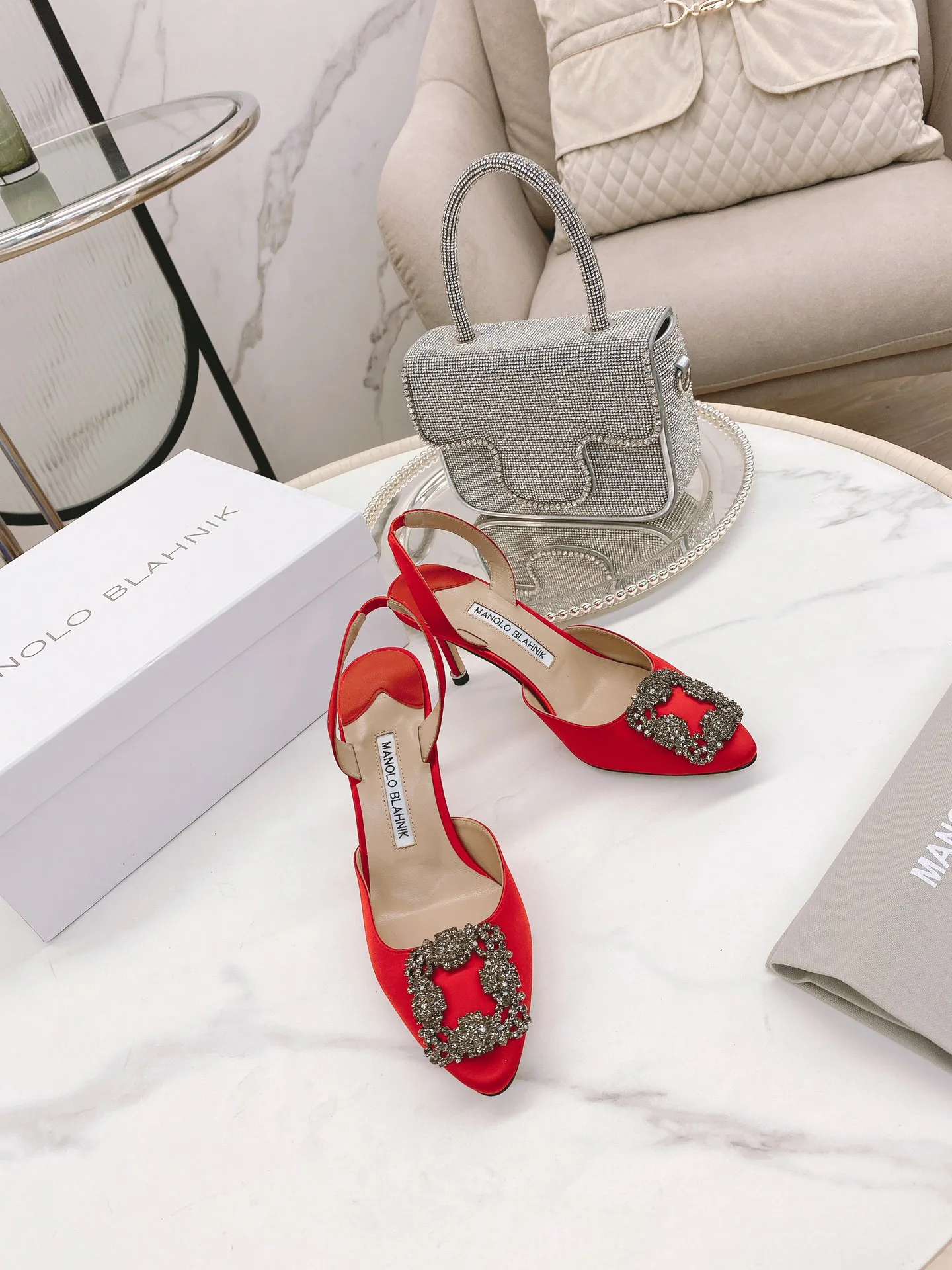 Туфли Женские Manolo Blahnik 18482414
