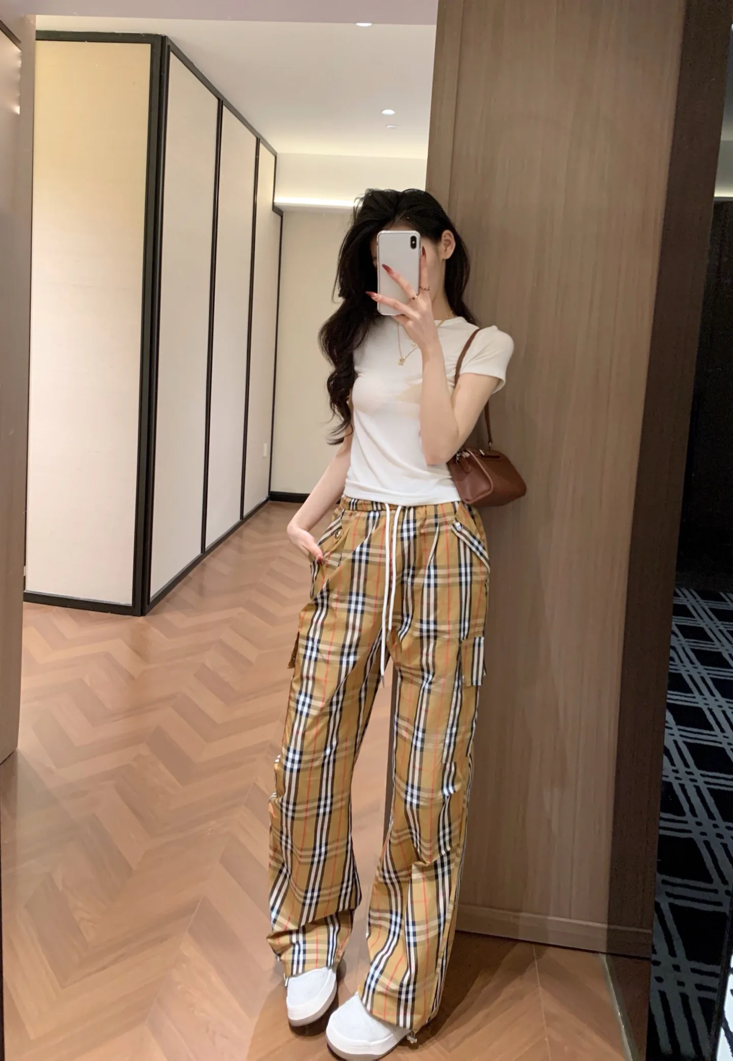 Брюки Женские Burberry 9627803