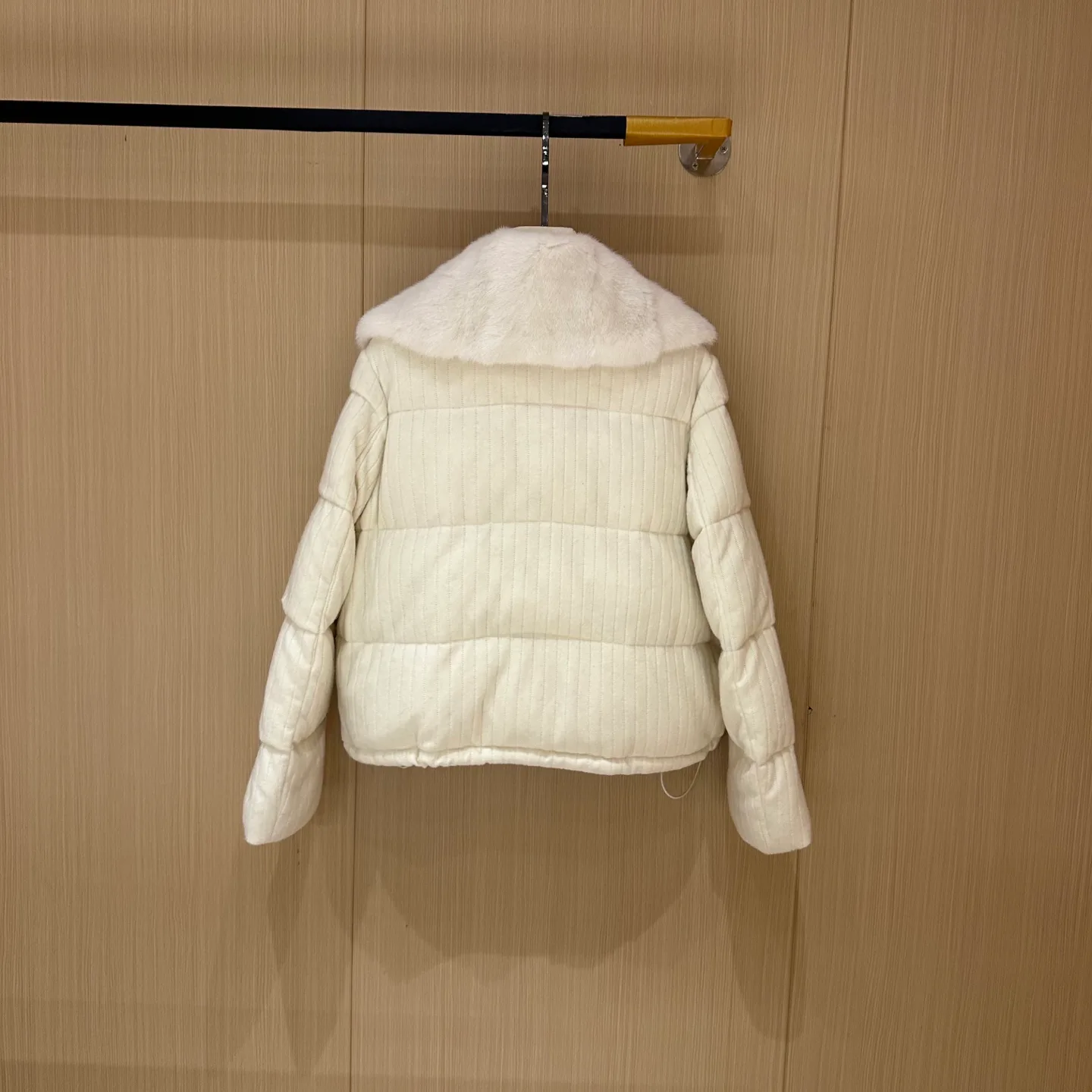 Куртки Женские Brunello Cucinelli 409396