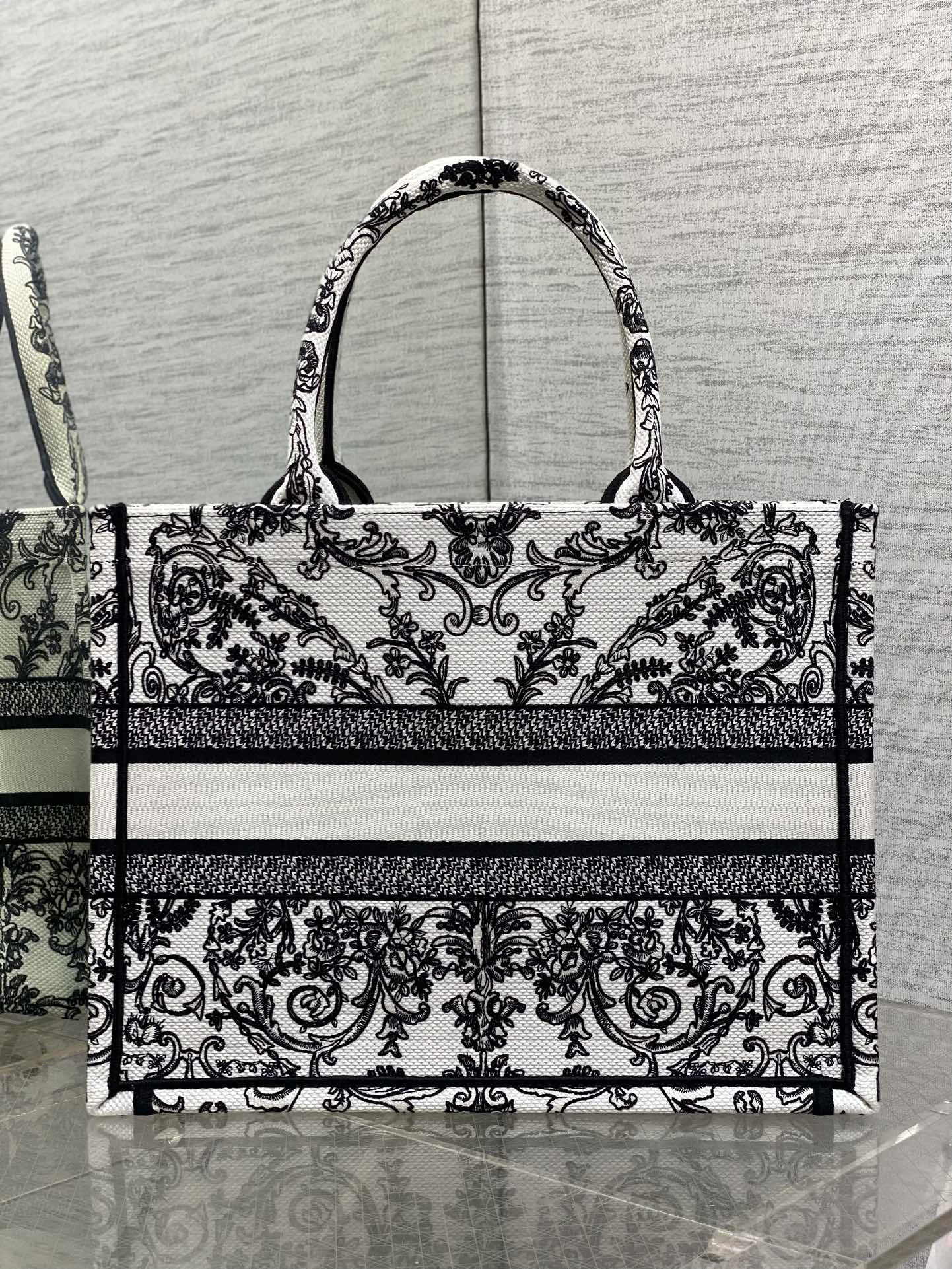 Классические Сумки Женские Christian Dior 11224060