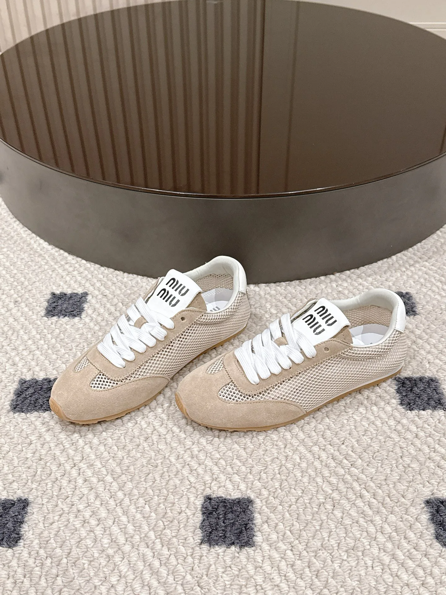 Кроссовки Женские Miu Miu 11540508