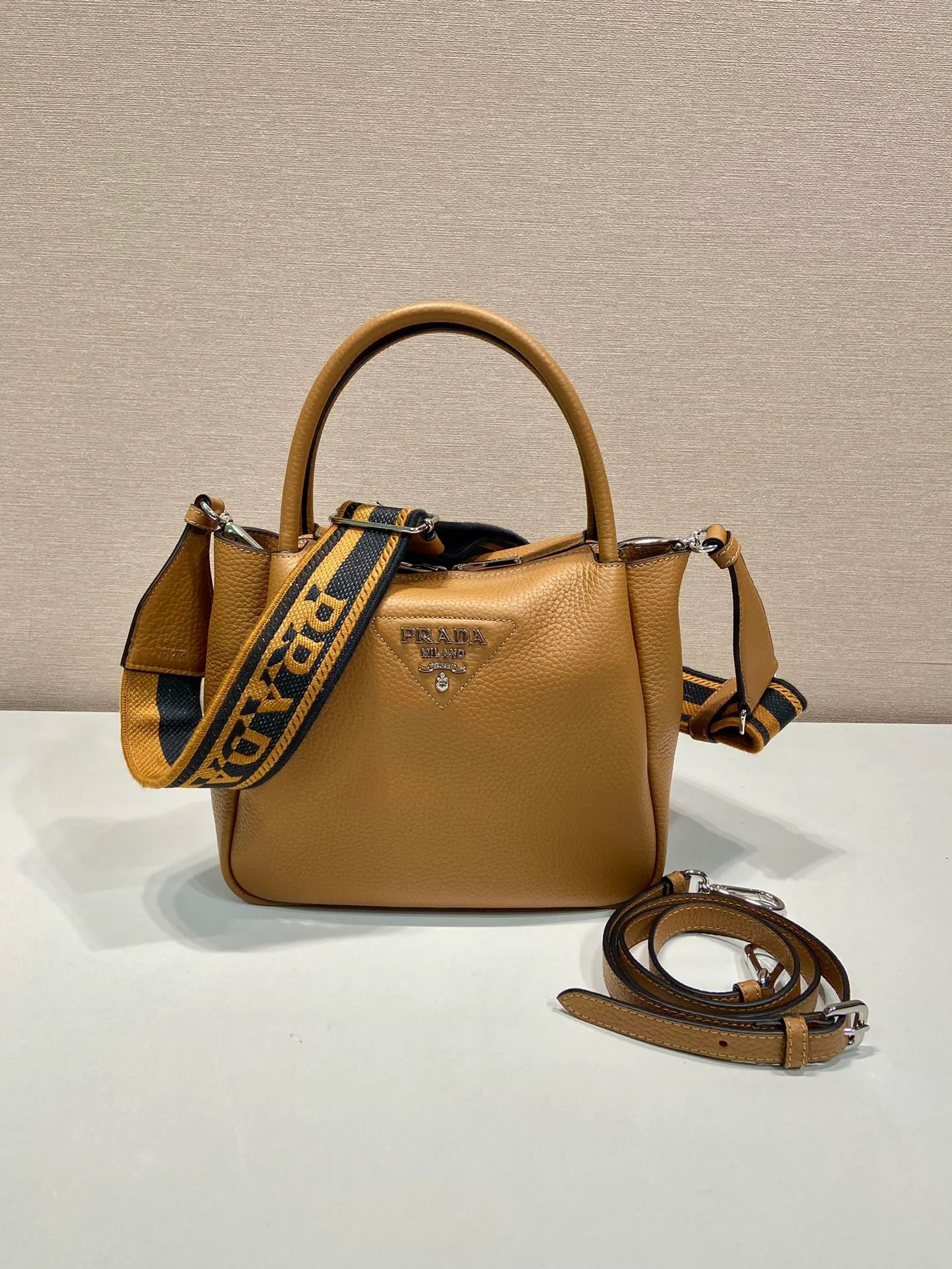 Сумки На Ремне Женские Prada 11449116