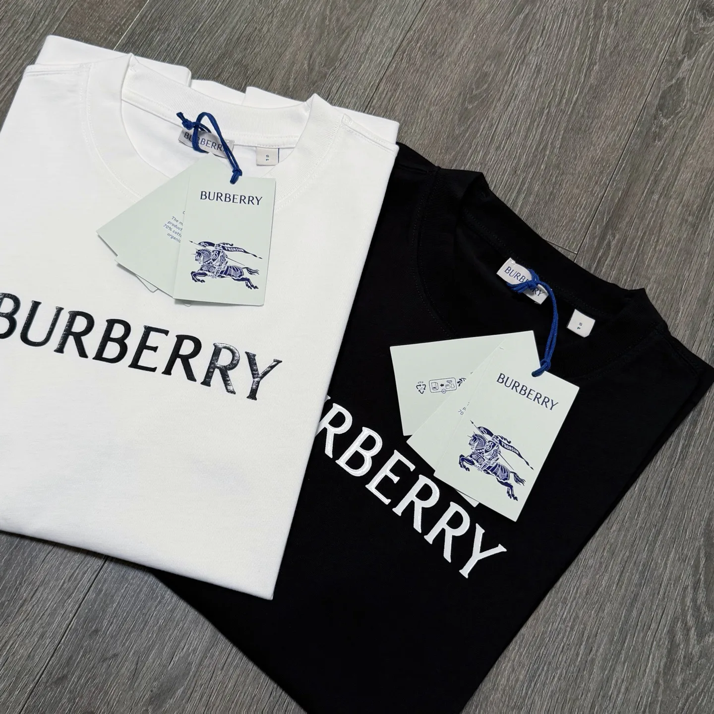 Футболки Женские Balenciaga 11682987