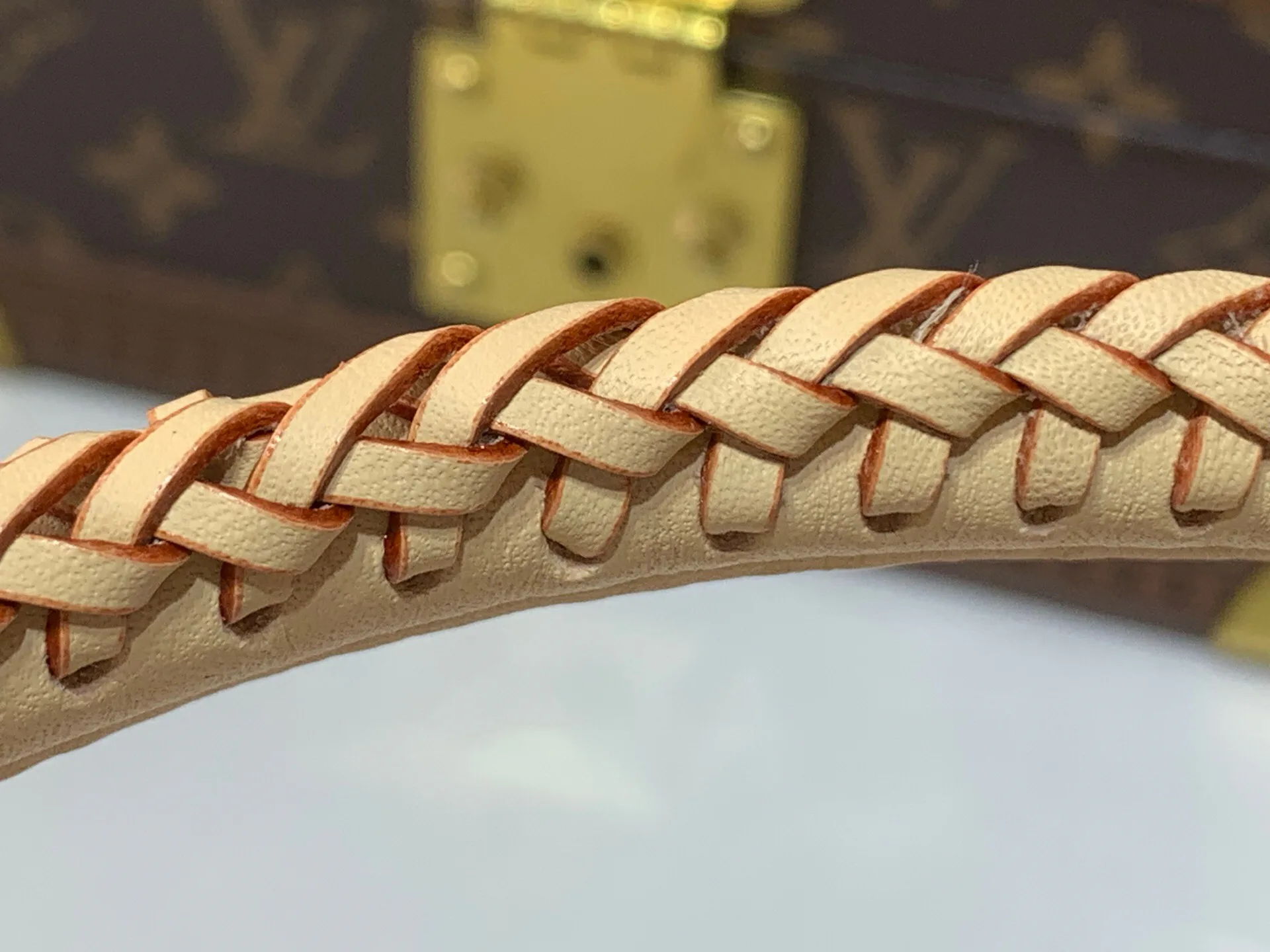 Классические Сумки Женские Louis Vuitton 17081273