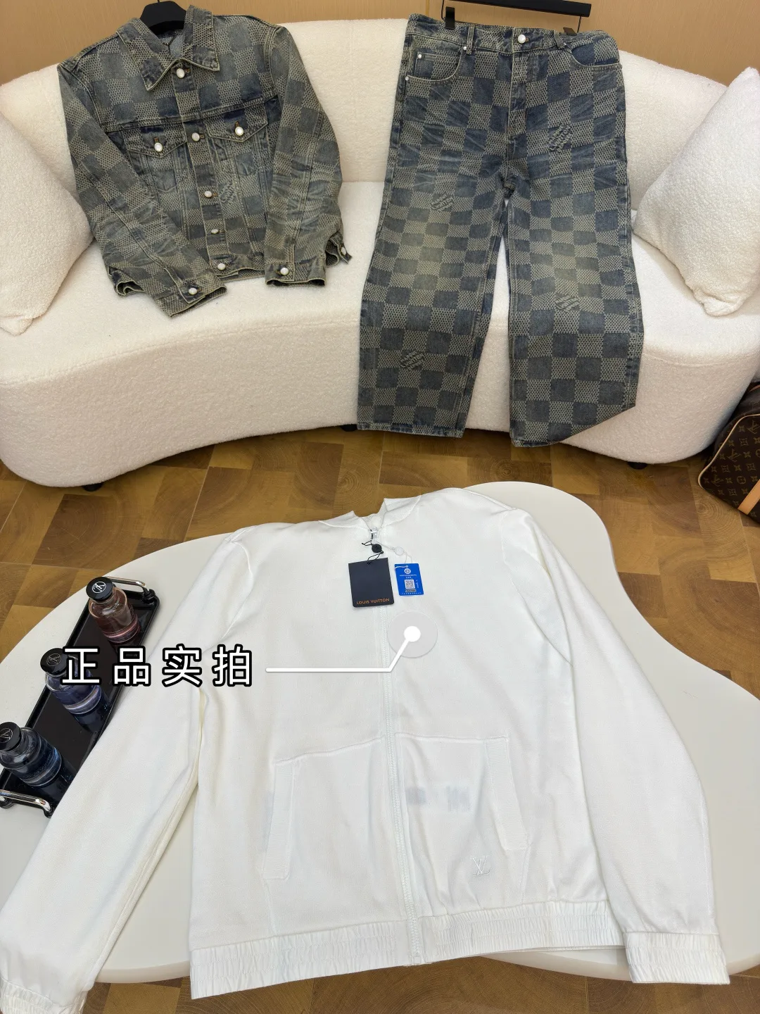 Куртки И Пуховики Мужские Louis Vuitton 10268189