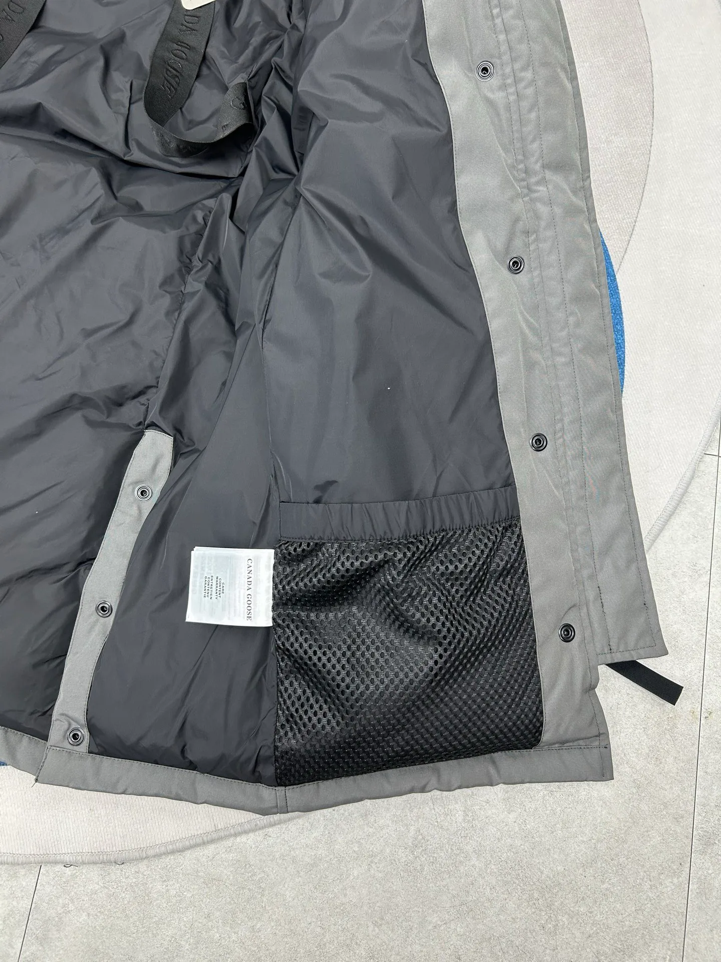 Куртки И Пуховики Женские Canada Goose 18188605