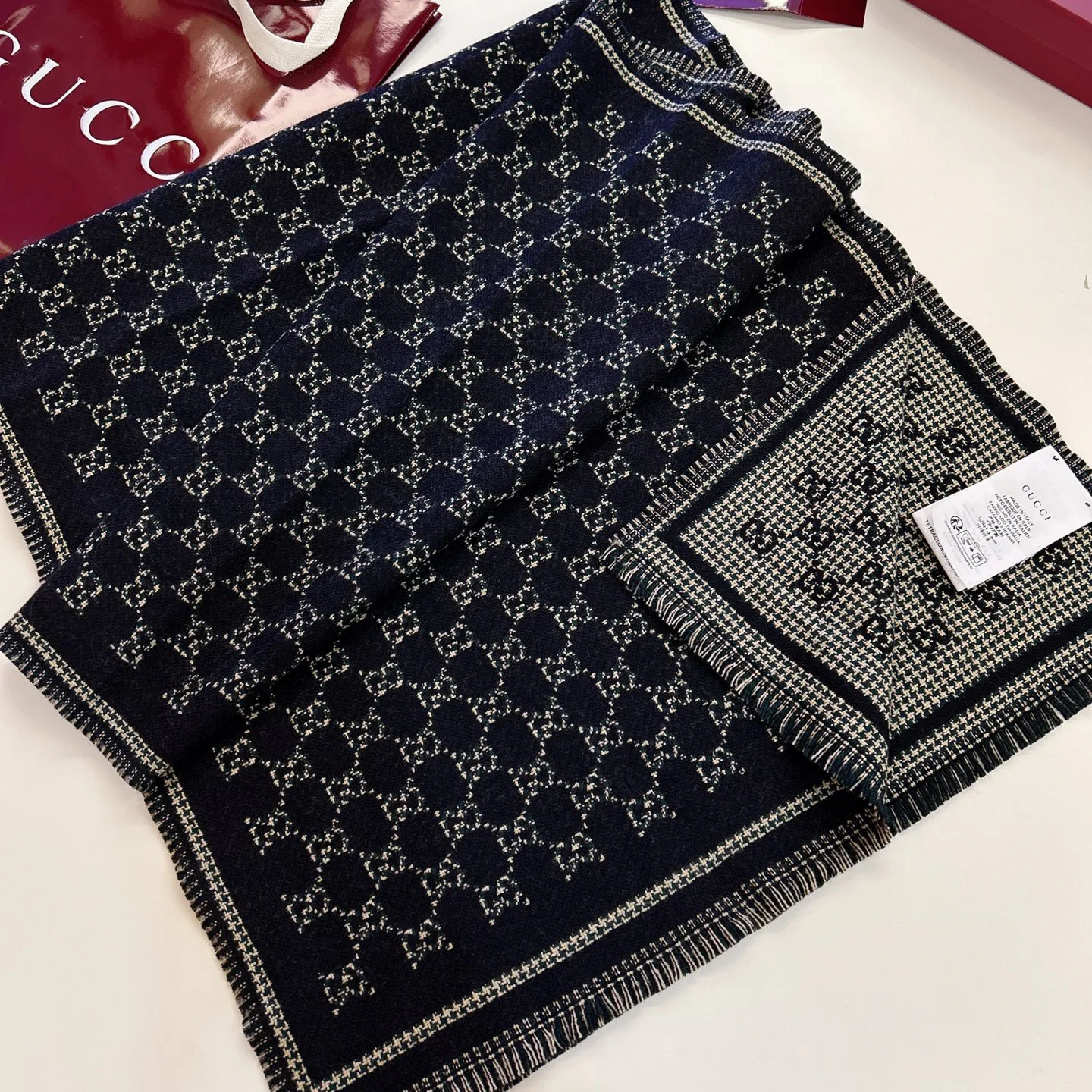 Шарфы Gucci 207705