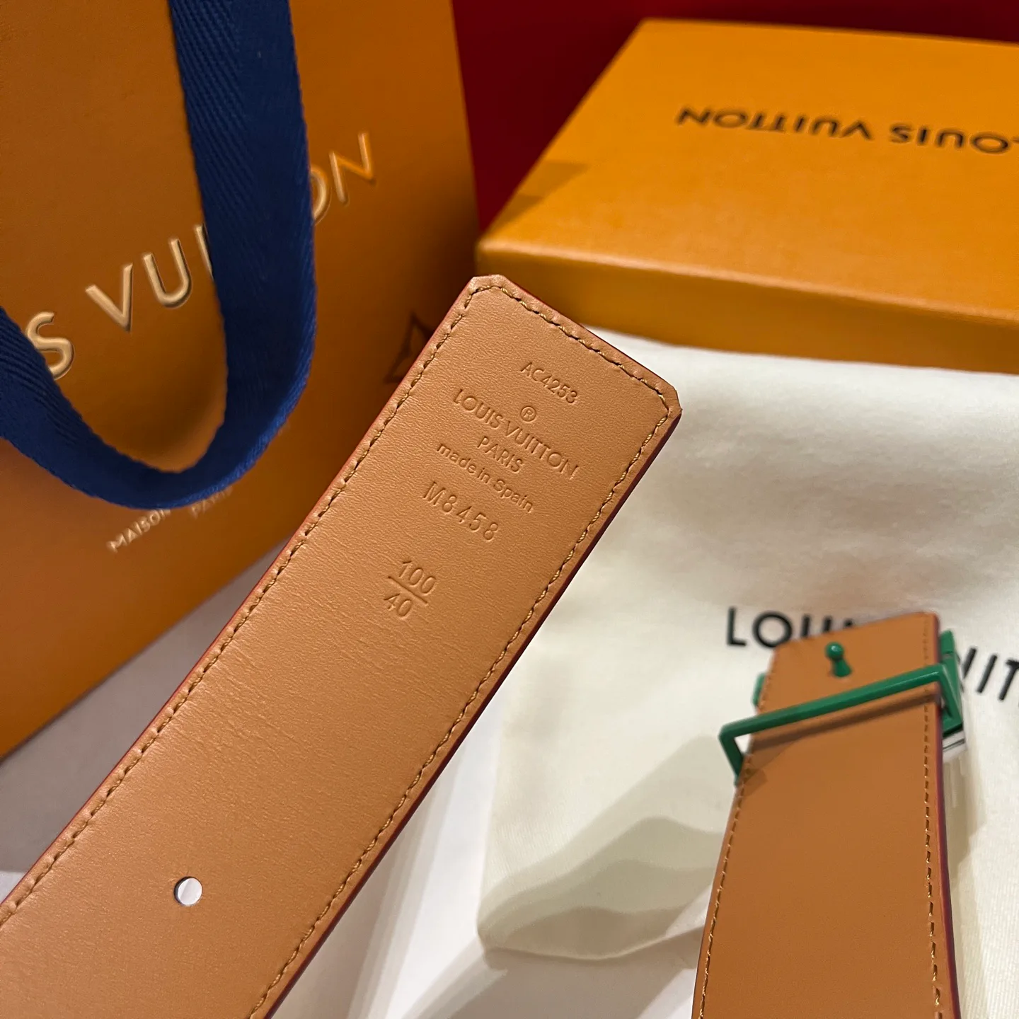 Ремни Louis Vuitton 17645328