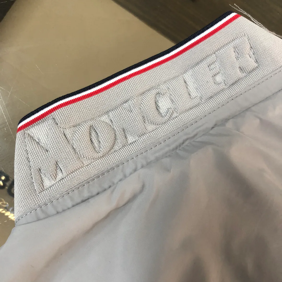 Куртки И Пуховики Женские Moncler 9655101
