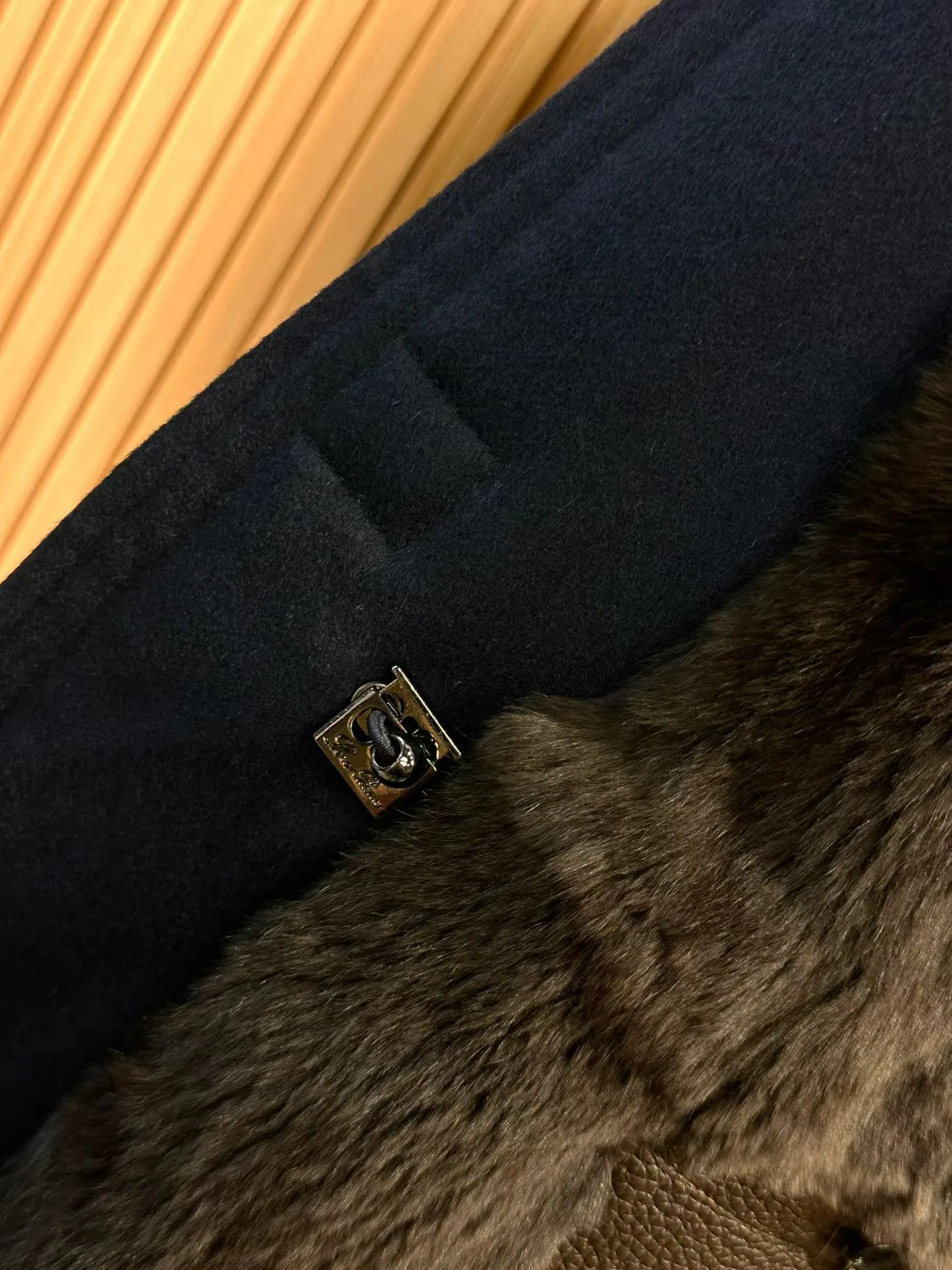 Кожаные Куртки И Дублёнки Мужские Loro Piana 1061837