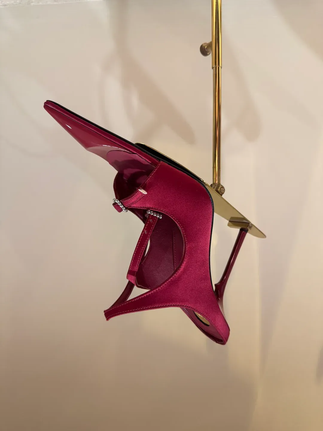 Босоножки Женские Saint Laurent 5737622