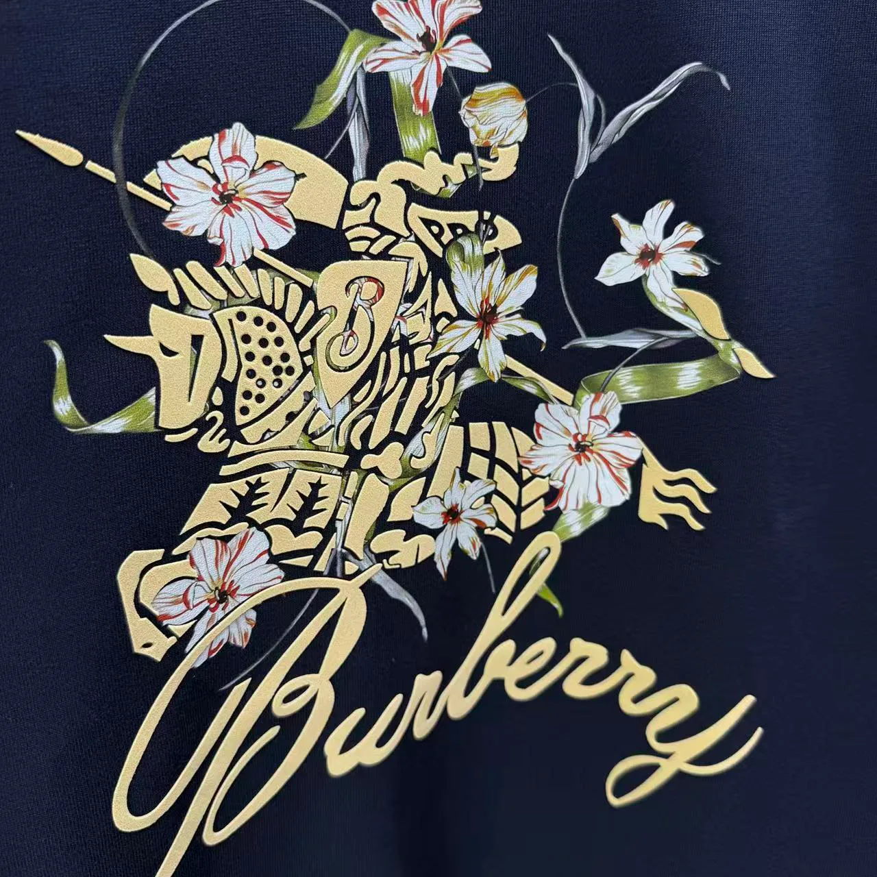 Футболки Женские Burberry 9128903