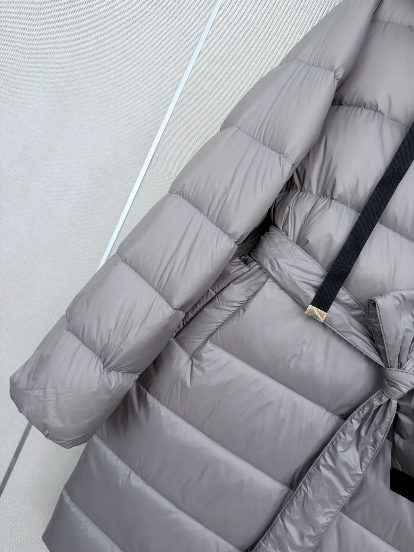 Куртки И Пуховики Женские Max Mara 18108337