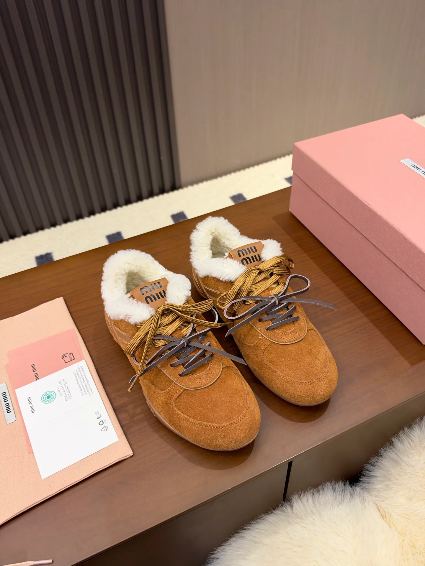 Кроссовки Женские Miu Miu 19602064