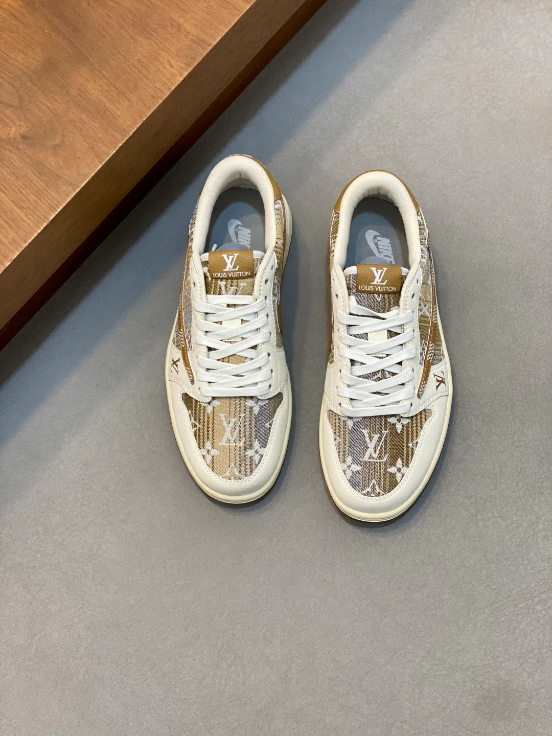 Кроссовки Мужские Louis Vuitton 790456