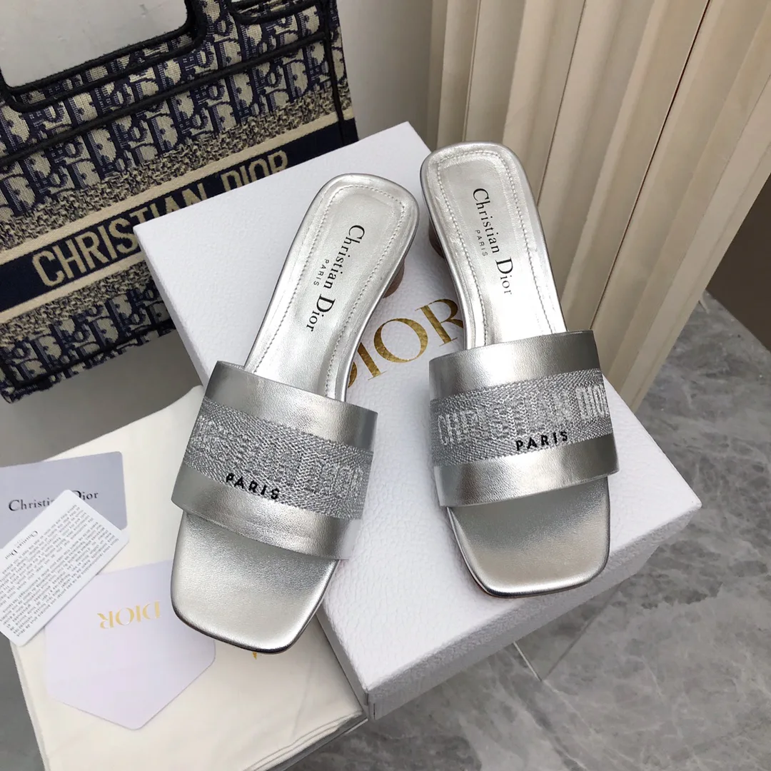 Босоножки Женские Christian Dior 18633975