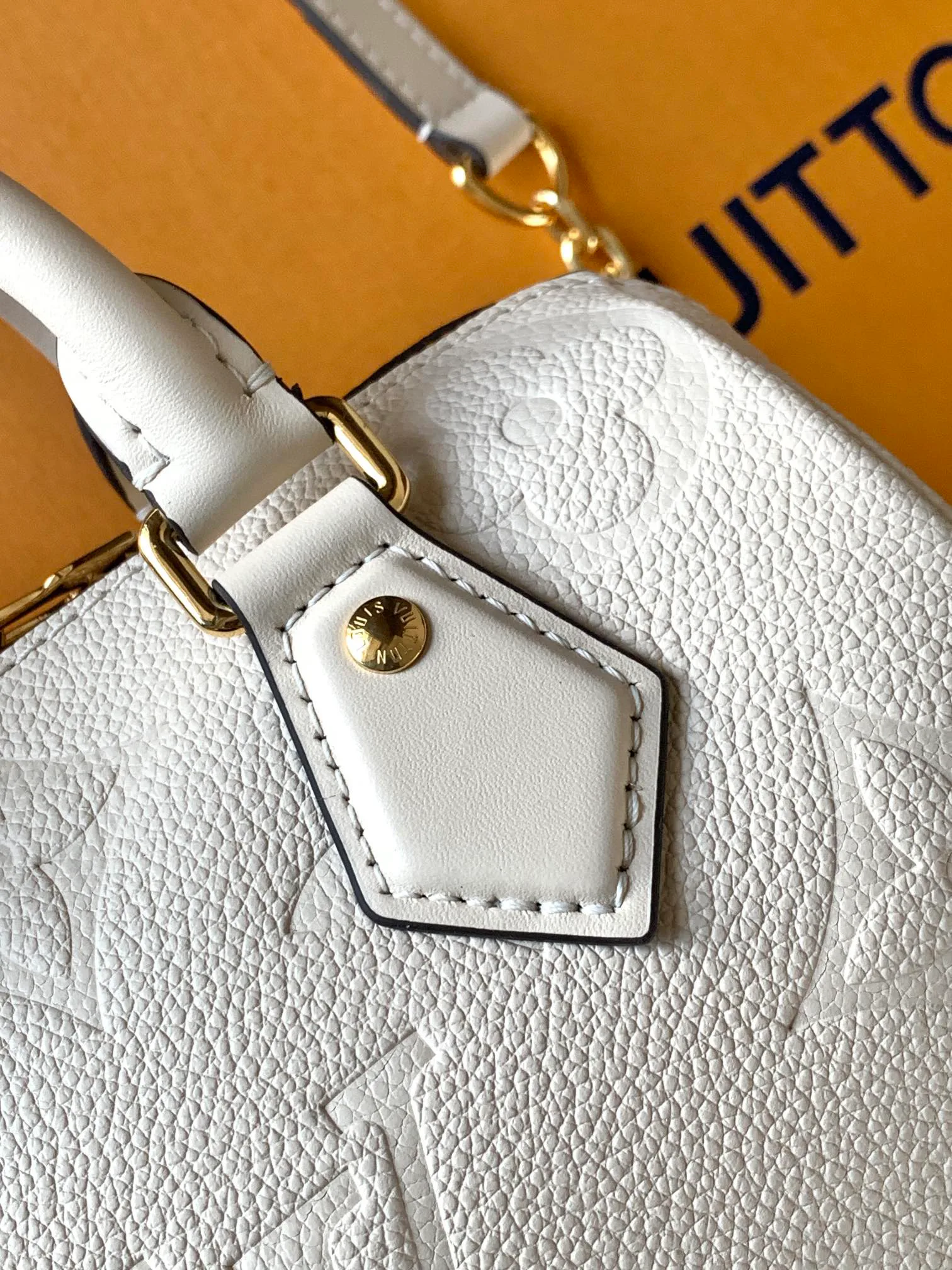 Классические Сумки Женские Louis Vuitton 11488617