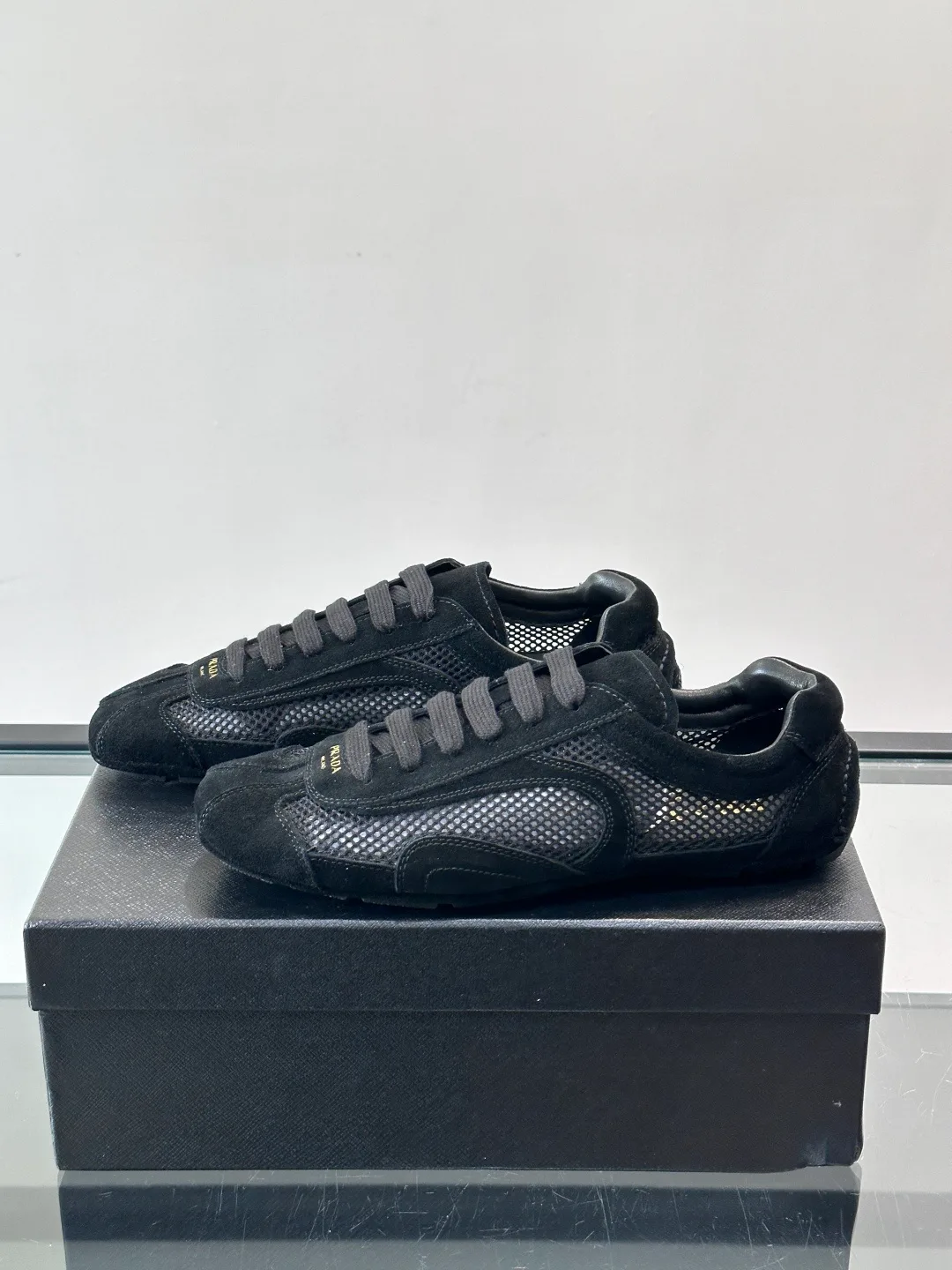 Кроссовки Мужские Prada 13445381