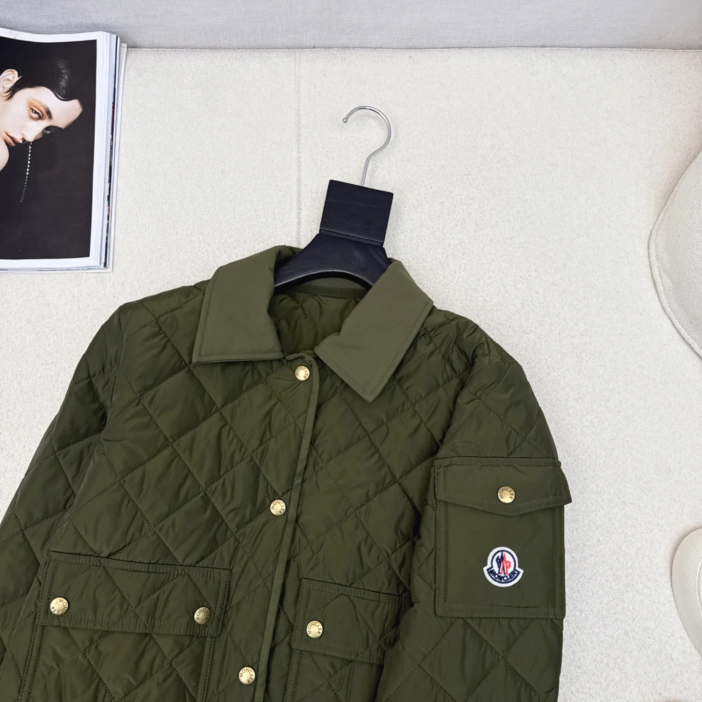 Куртки И Пуховики Женские Moncler 818850