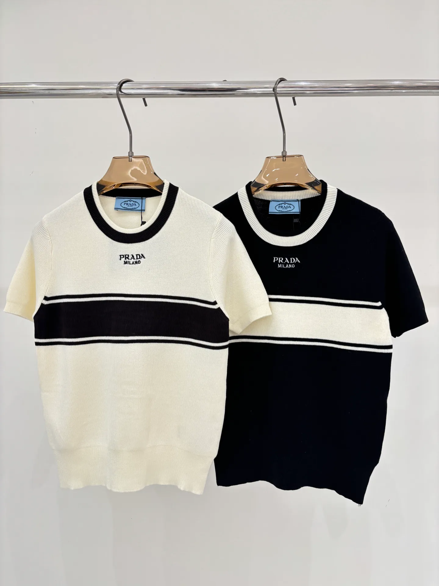 Футболки Женские Prada 11509697