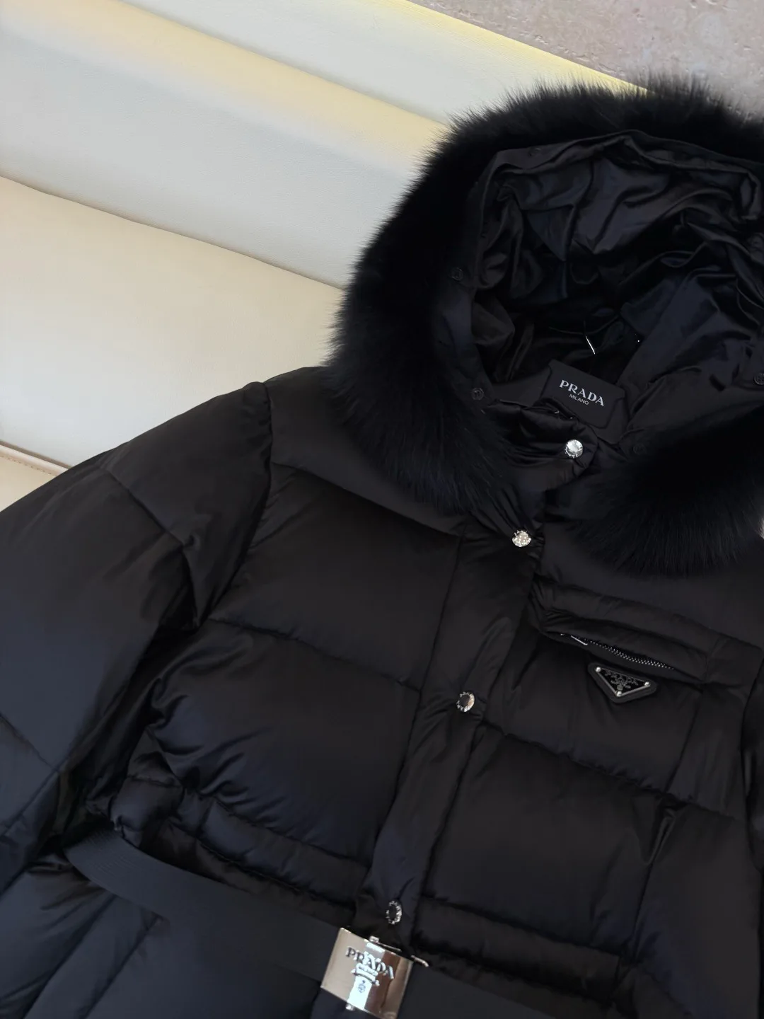 Куртки И Пуховики Женские Prada 18674647