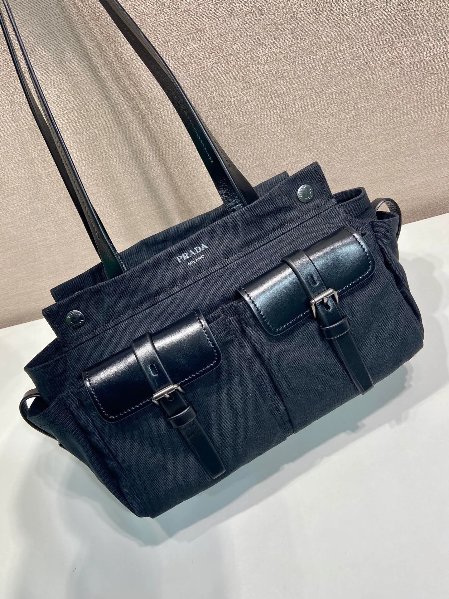 Классические Сумки Женские Prada 12874260