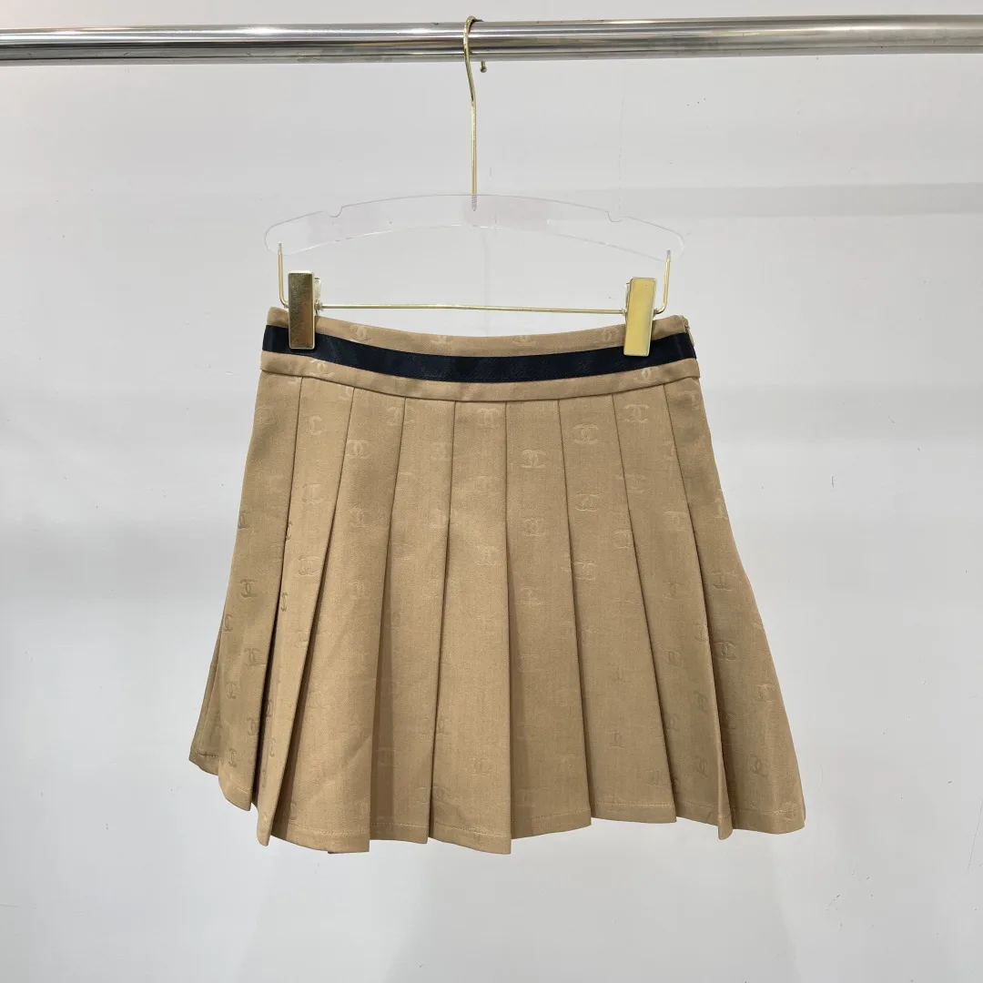 Костюмы Женские Chanel 11569471