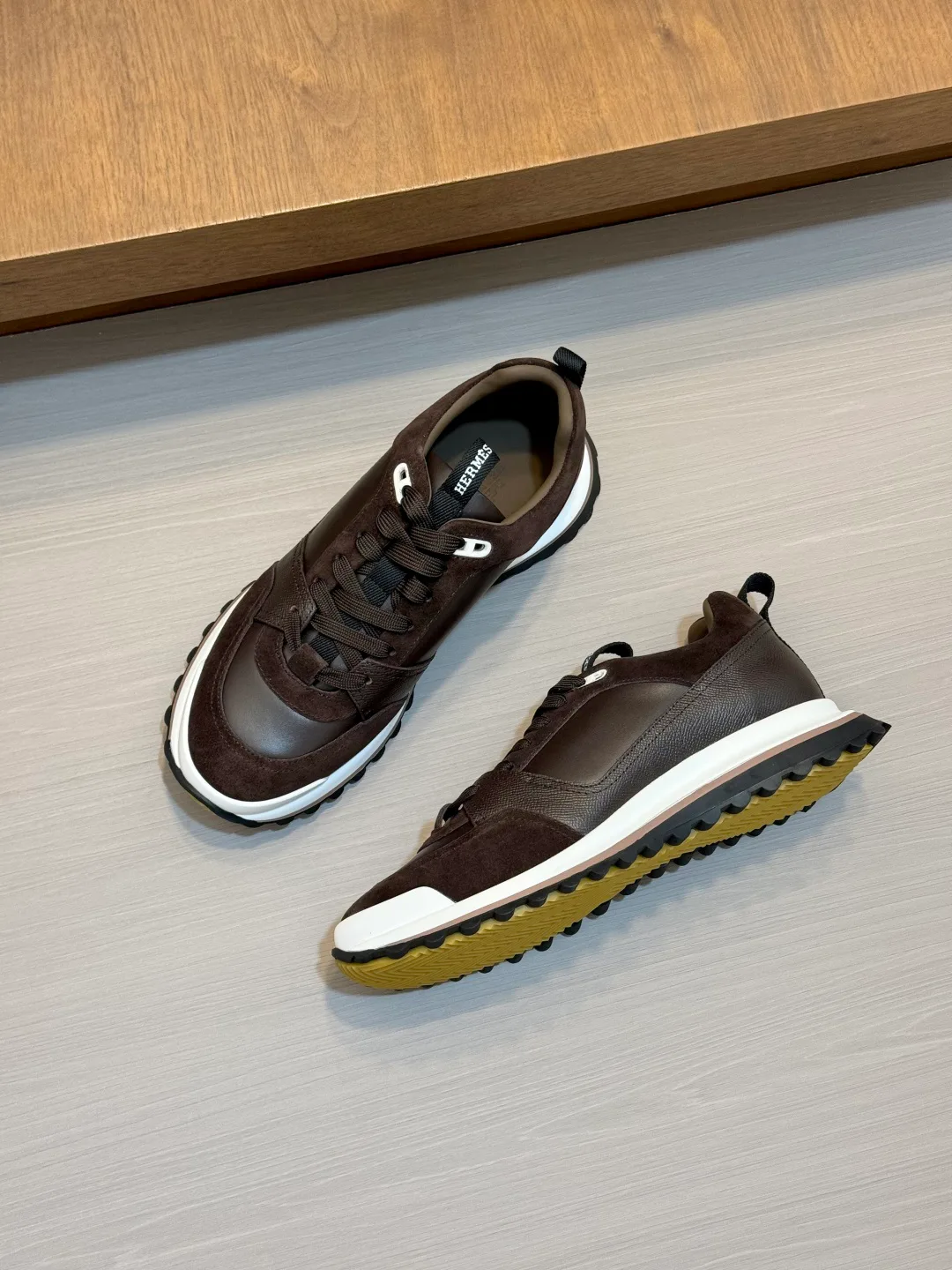 Кроссовки Мужские Hermes 18055244