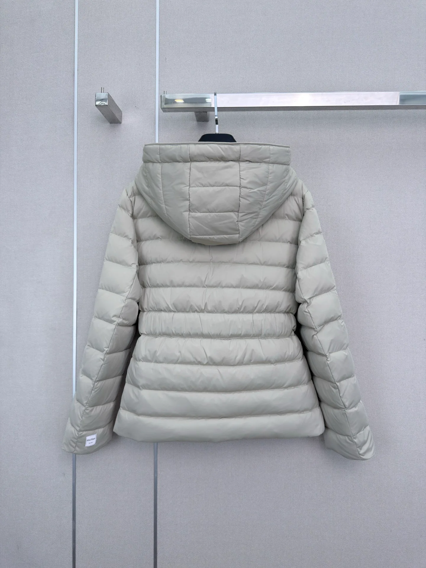 Куртки И Пуховики Женские Max Mara 18056540