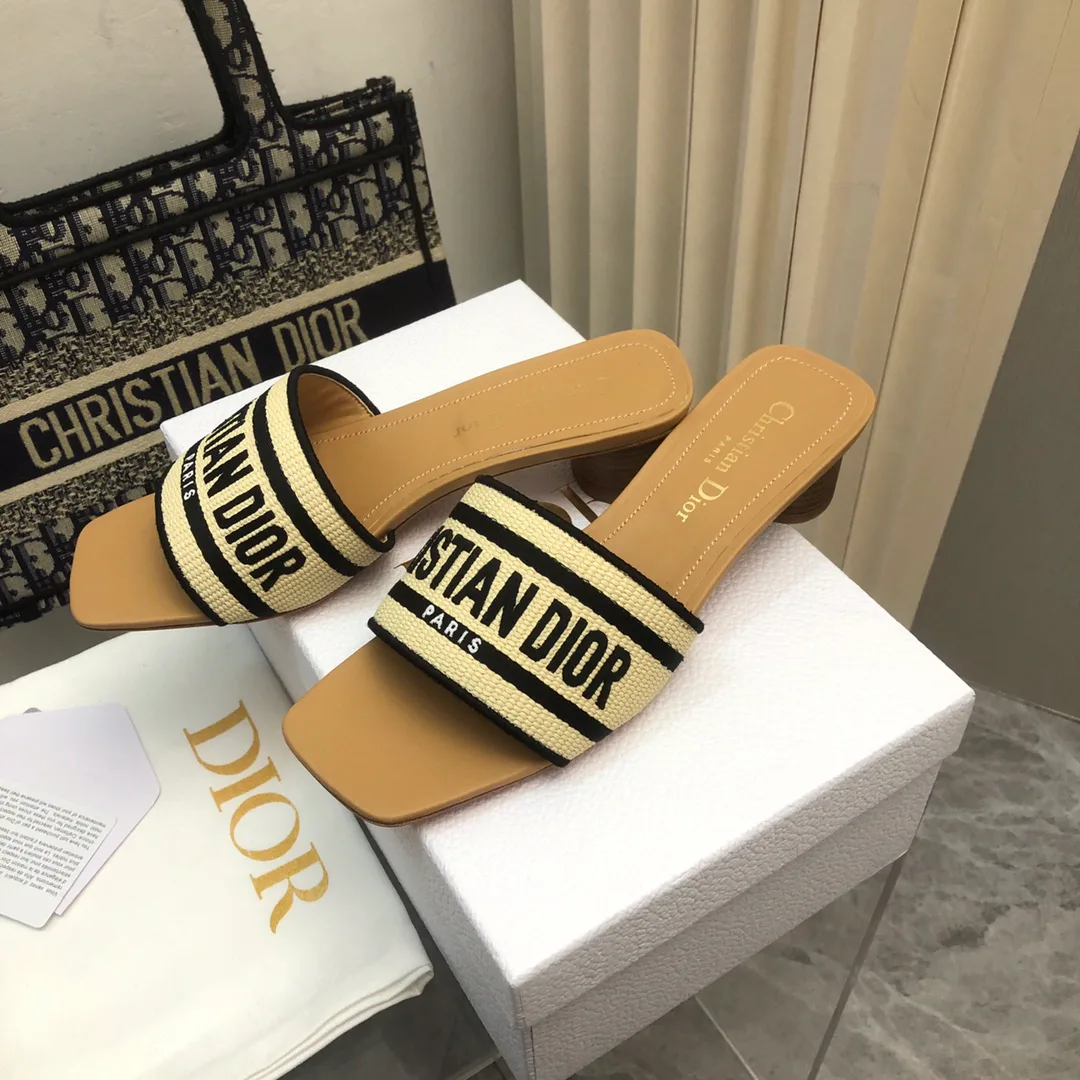 Босоножки Женские Christian Dior 18633984