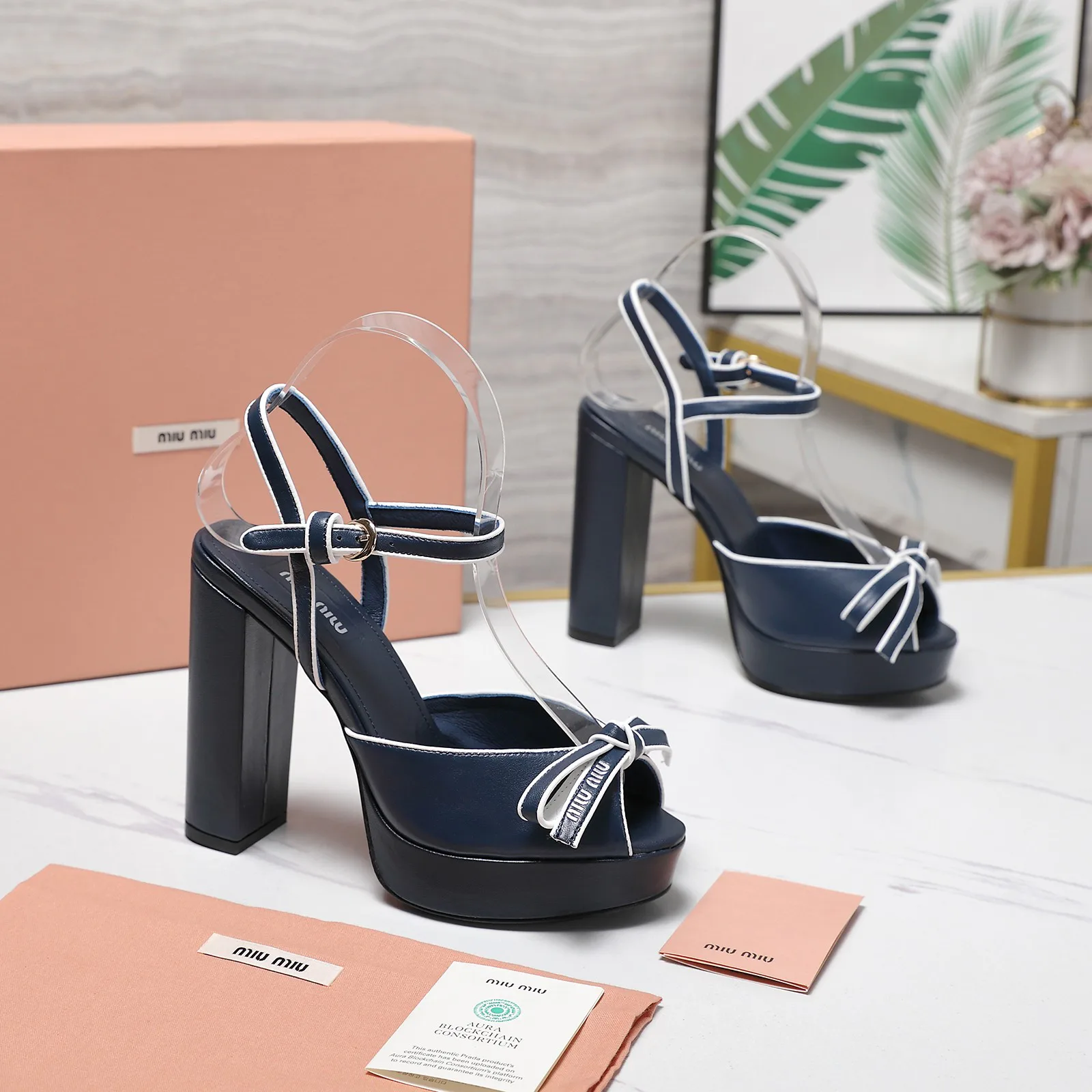 Босоножки Женские Miu Miu 11416337