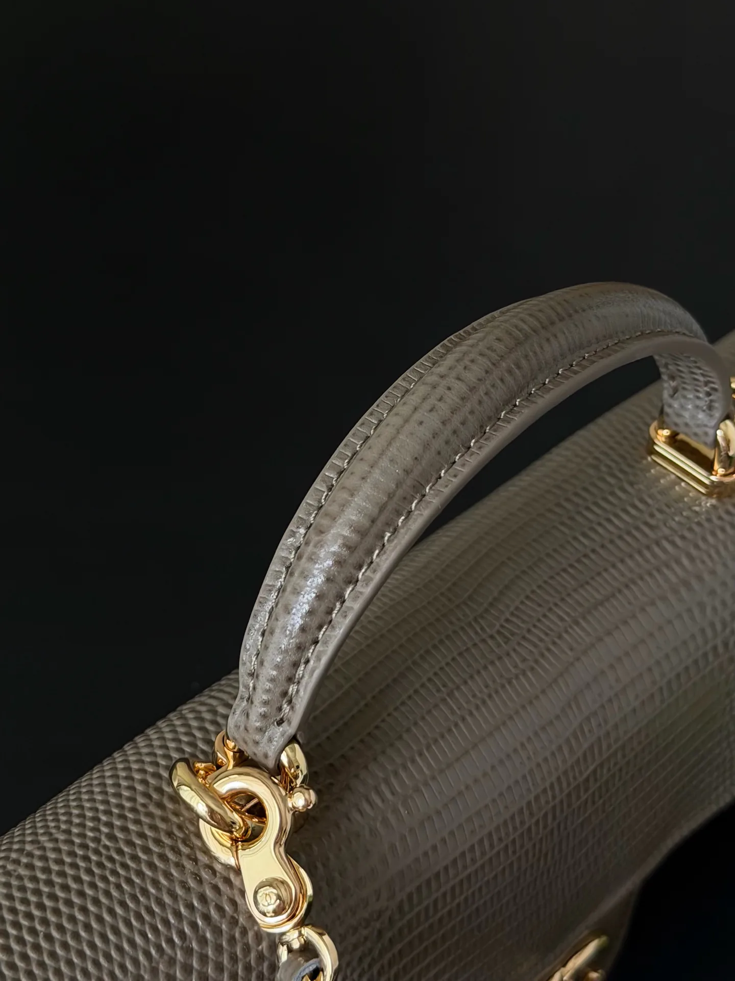 Классические Сумки Женские Chanel 17498618